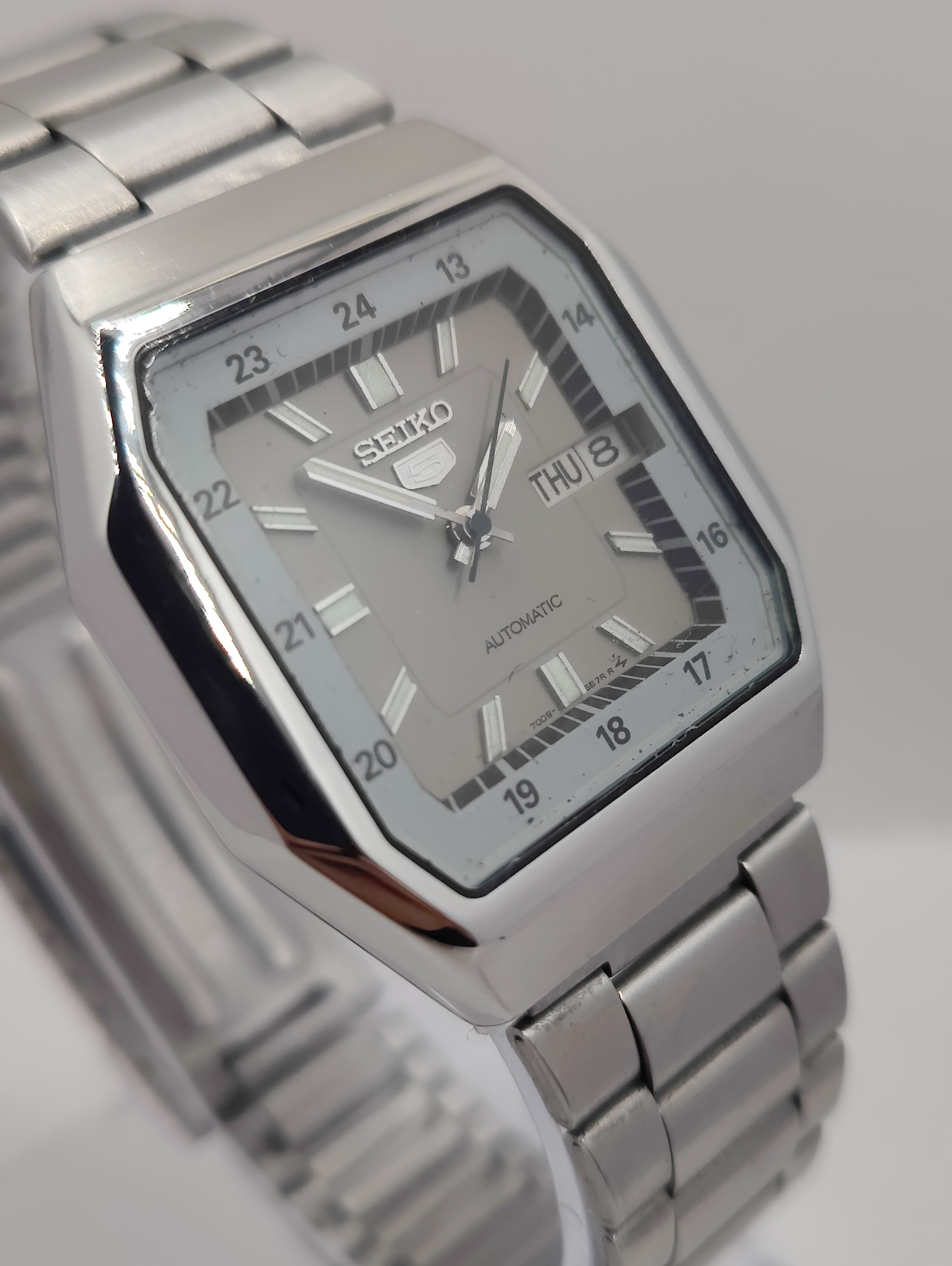 Seiko × Vintage Seiko 5 Automatic Tv Wrist Watch 17Jewels Day/Date Japan Size 34 - 1 Thumbnail