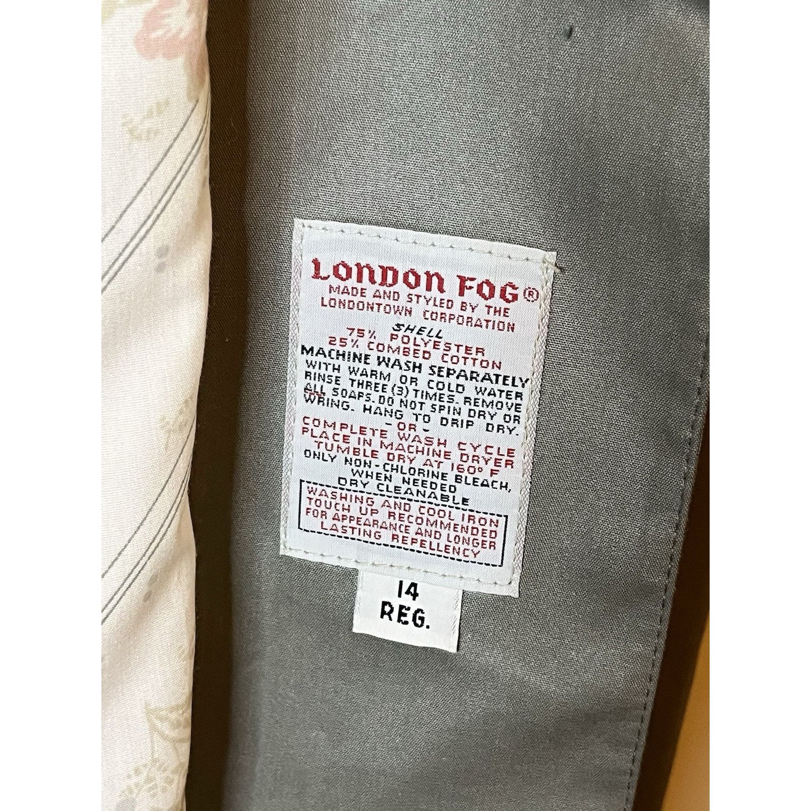 London Fog Vintage London Fog Men’s Large Peacoat Floral Lining Size US L / EU 52-54 / 3 - 8 Thumbnail