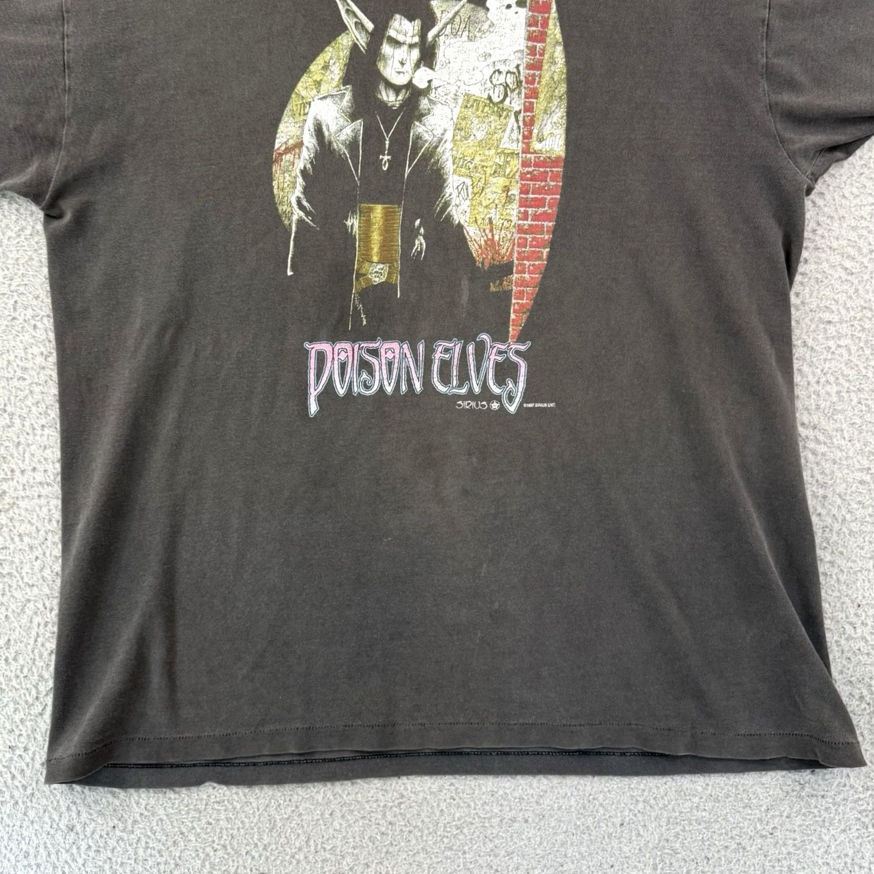 Drew VINTAGE Poison Elves Shirt Men XL Black Fashion Victim 90s Drew Hayes Comic Book Size US XL / EU 56 / 4 - 2 Thumbnail