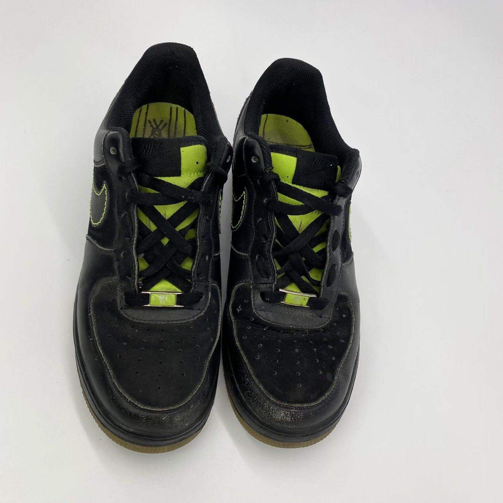 Nike VINTAGE Nike Air Force 1 '07 BLACK/BLACK-VOLT 315122-002 MENS OG AF1 RETRO '82 Shoes Size US 9 / EU 42 - 2 Thumbnail