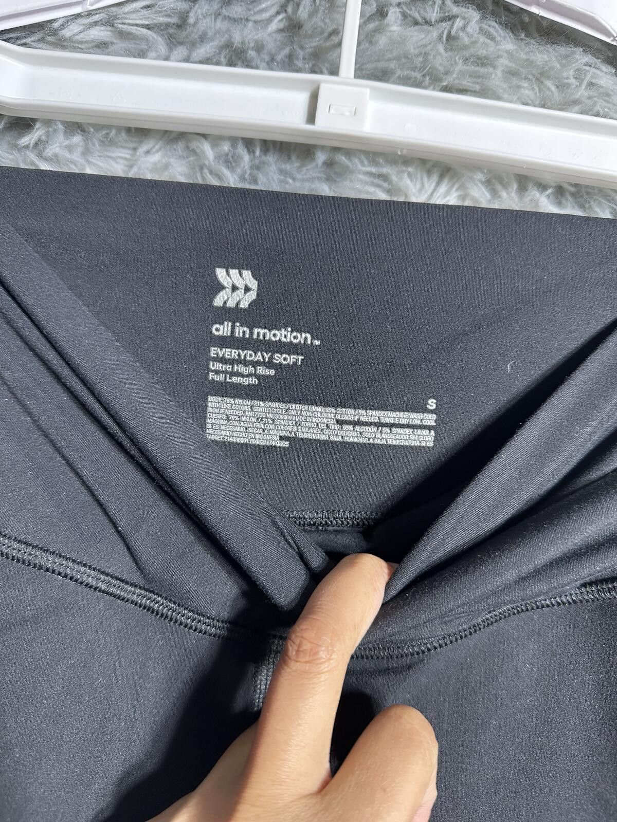 Other Black High Waist Flared Yoga Pants Size 28" / US 6 / IT 42 - 4 Thumbnail