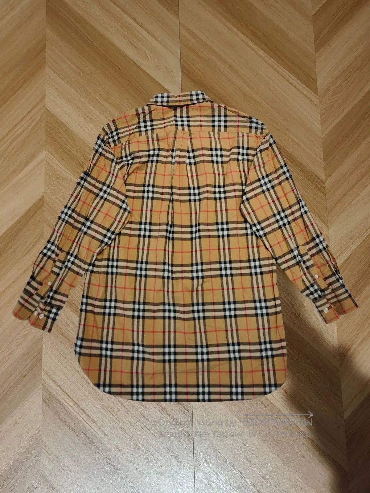 Burberry burberry checked shirt in size large. Size US L / EU 52-54 / 3 - 2 Thumbnail