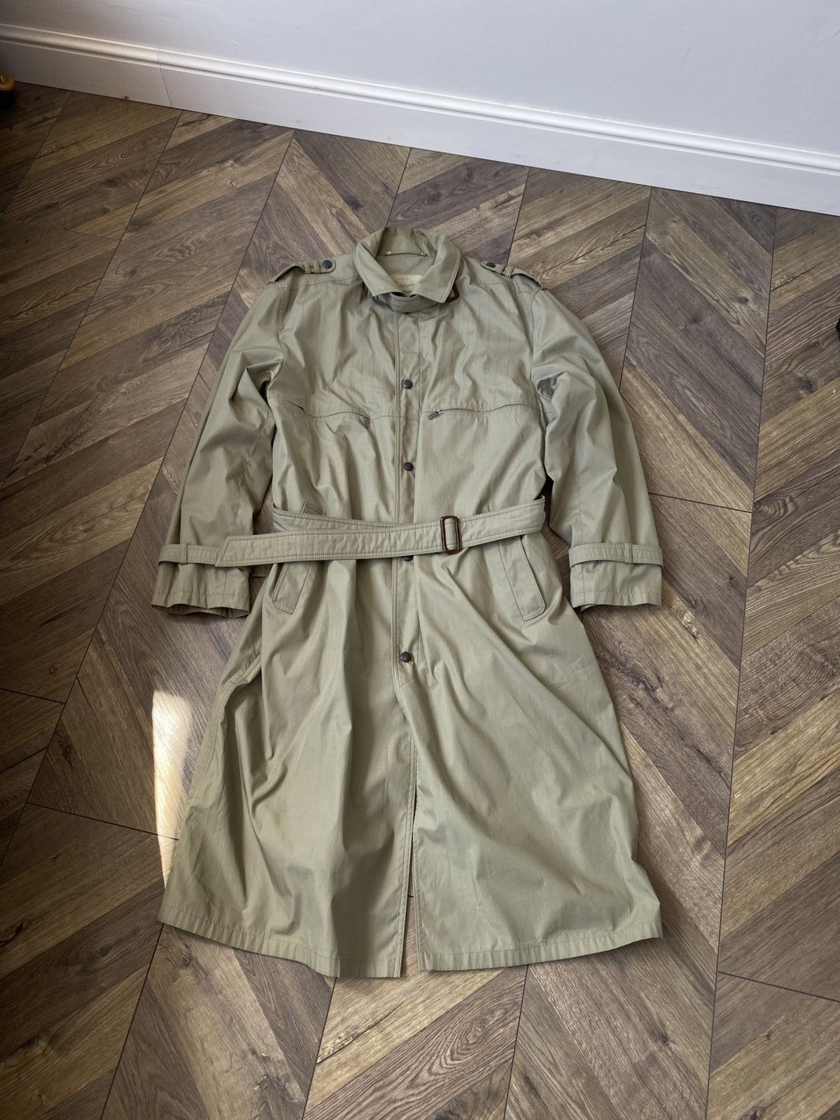 Bogner Vintage Bogner Trench Coat with belt Size US L / EU 52-54 / 3 - 1 Thumbnail