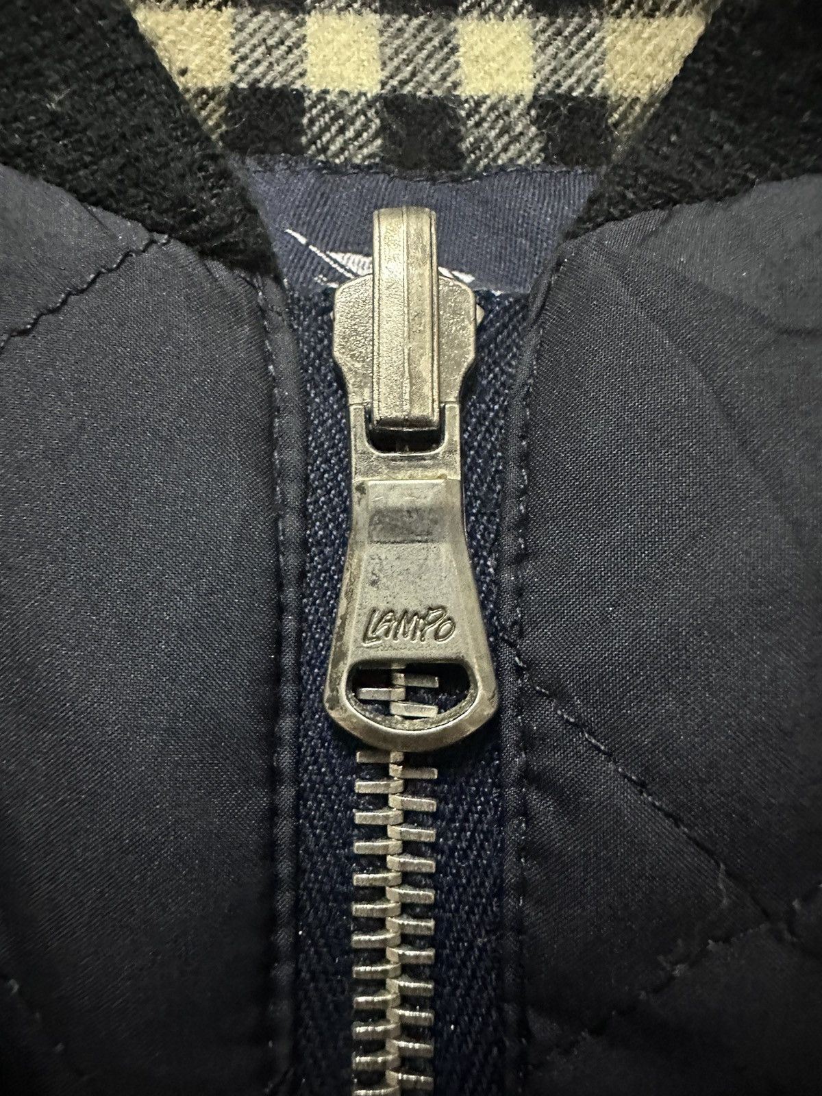 Burberry × Vintage Burberry London Lampo Zipper Vests Size US M / EU 48-50 / 2 - 4 Thumbnail