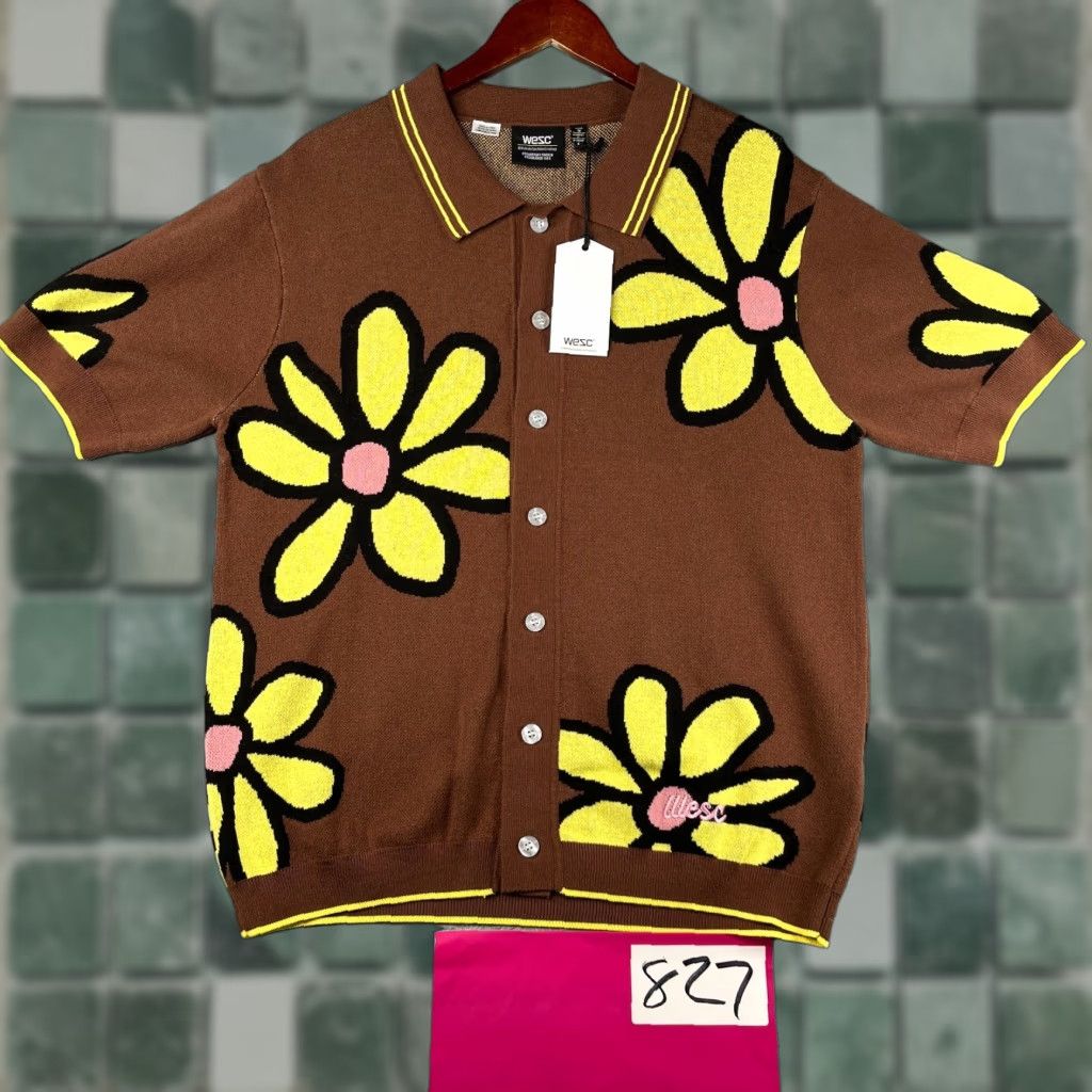 WeSC WESC Knit Shirt Medium Brown Yellow Flower Button Up Short Sleeve NWT Size US M / EU 48-50 / 2 - 1 Thumbnail
