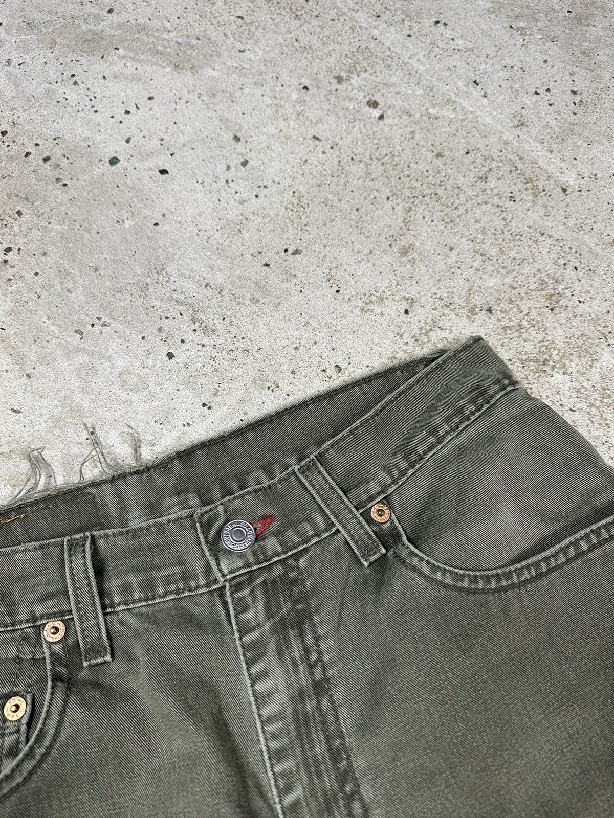 Levi's × Vintage Vintage 90s Levi’s Distressed Khaki Denim Pants Relaxed Size US 28 / EU 44 - 9 Thumbnail