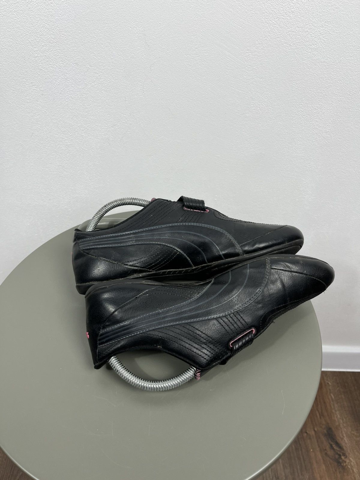 Puma Puma Racing Style Slip On Sneakers Black Pink Logo Strap 41 Size US 10 / IT 40 - 9 Thumbnail