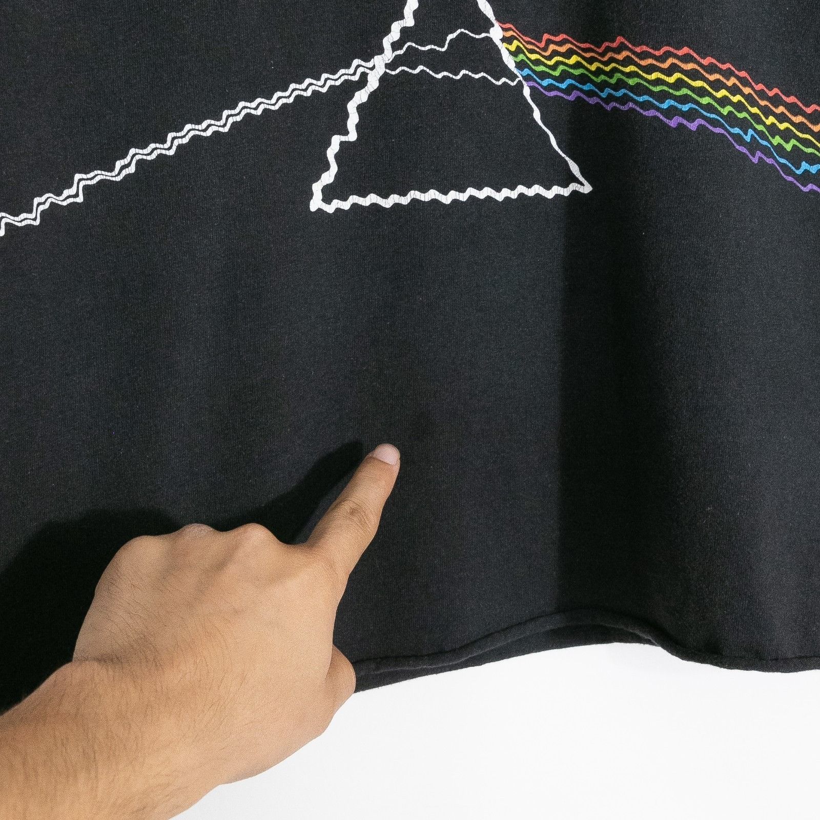 Vintage Vintage Roger Waters Dark Side Moon Live T Shirt L - Cropped Size US L / EU 52-54 / 3 - 3 Thumbnail