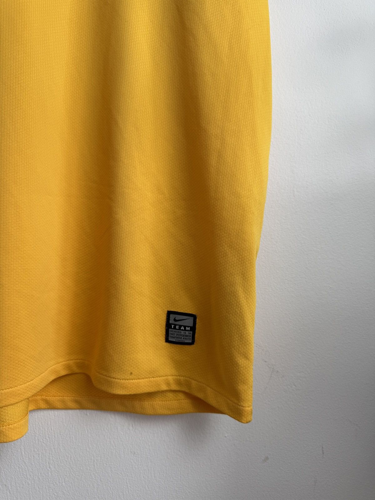 Nike × Vintage Nike Celtic Glasgow 08/09 away jersey t-shirt XL football y2k Size US XL / EU 56 / 4 - 4 Thumbnail