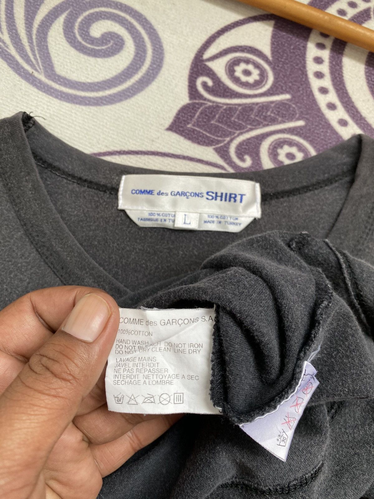 Comme des Garcons Rare🔥CDG Faded Shirt Big Logo Spell Out Size US M / EU 48-50 / 2 - 5 Thumbnail