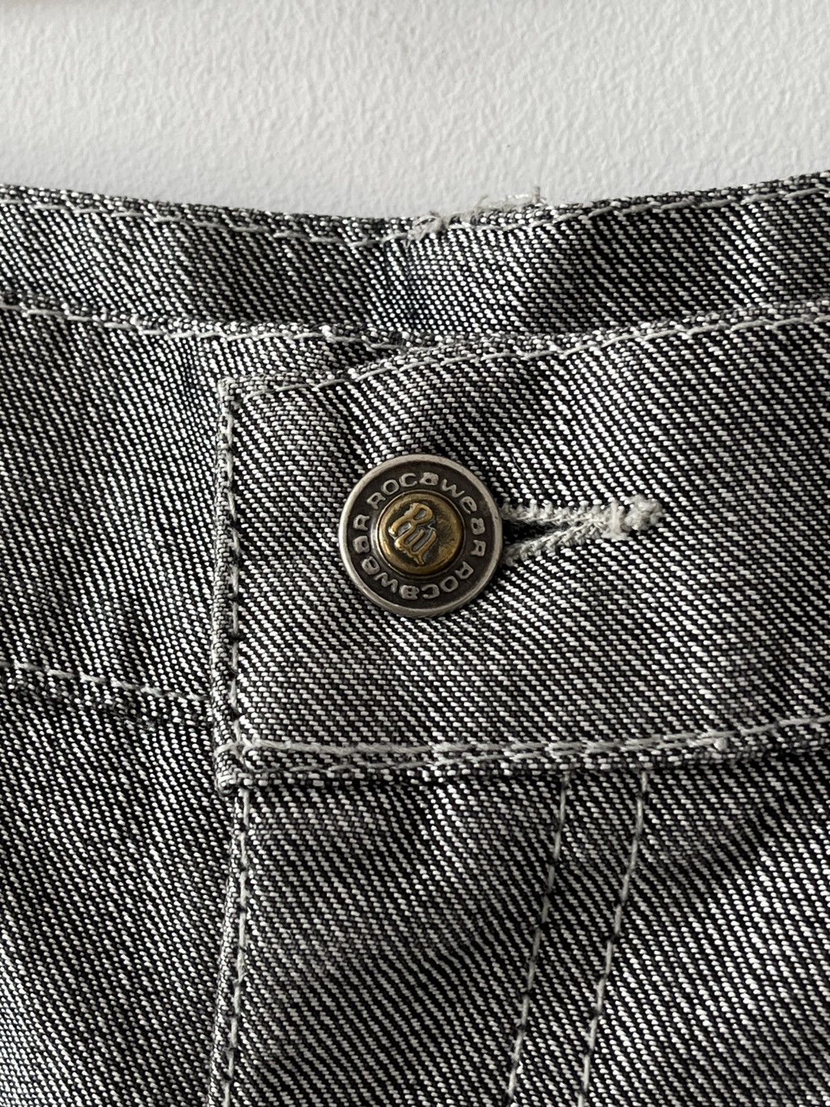 Rocawear Crazy Vintage Y2k ROCAWEAR Metalic Hip Hop 90's Pants Jeans Size US 30 / EU 46 - 13 Thumbnail