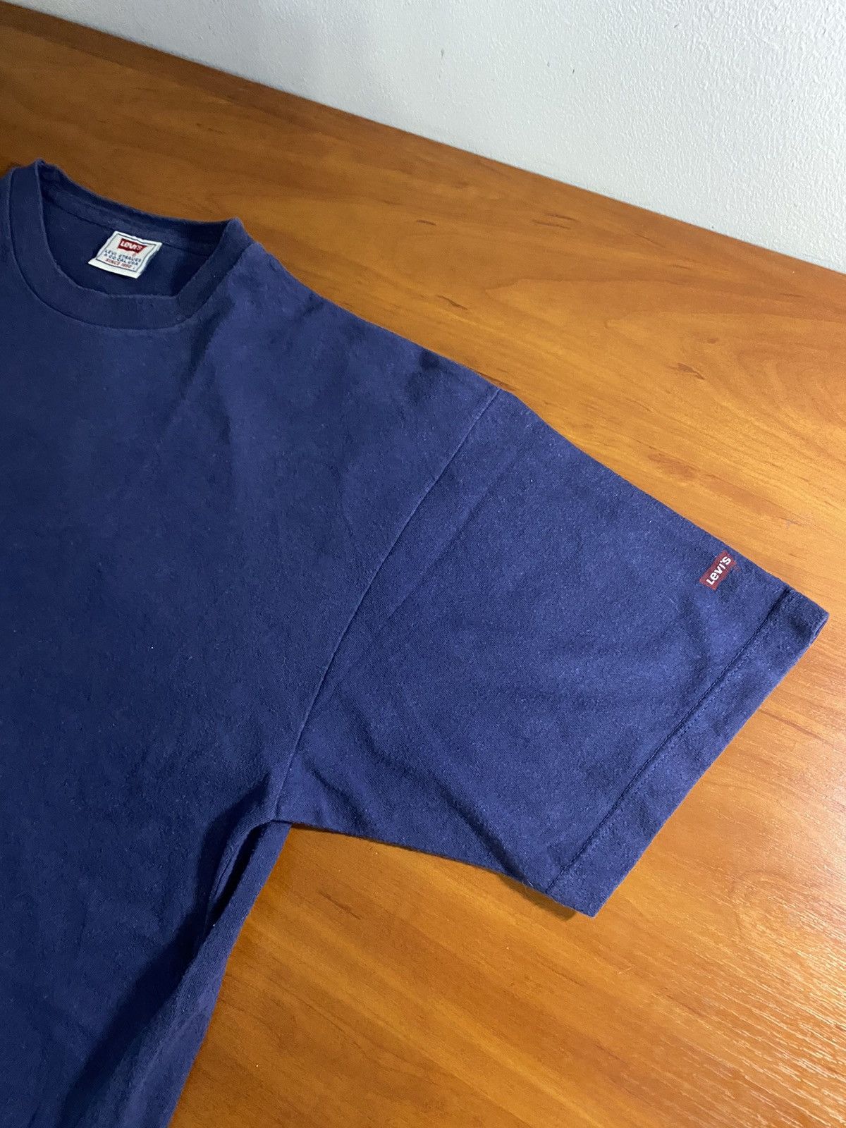 Levi's Vintage Clothing Vintage 90s Levi’s strauss co USA L size blank basic tee Size US L / EU 52-54 / 3 - 5 Thumbnail