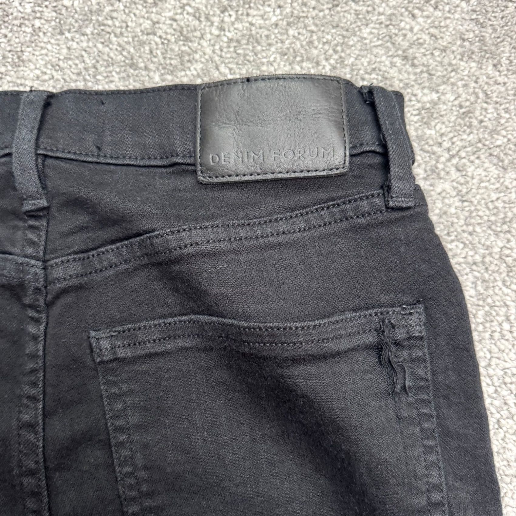 Aritzia Denim Forum The Lola High Rise Skinny Jeans Women 27 Black Stretch Size 27" / US 4 / IT 40 - 6 Thumbnail