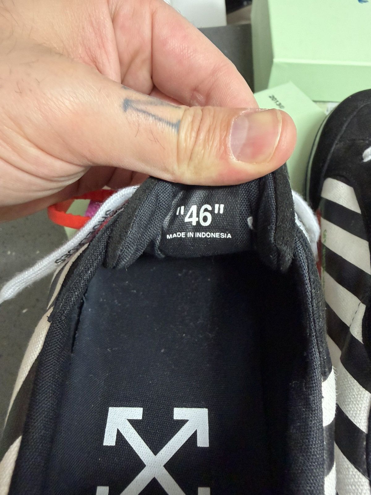 Off-White Off-White Vulc Low Stripe Violet SS20 46EU Size US 12 / EU 45 - 6 Thumbnail
