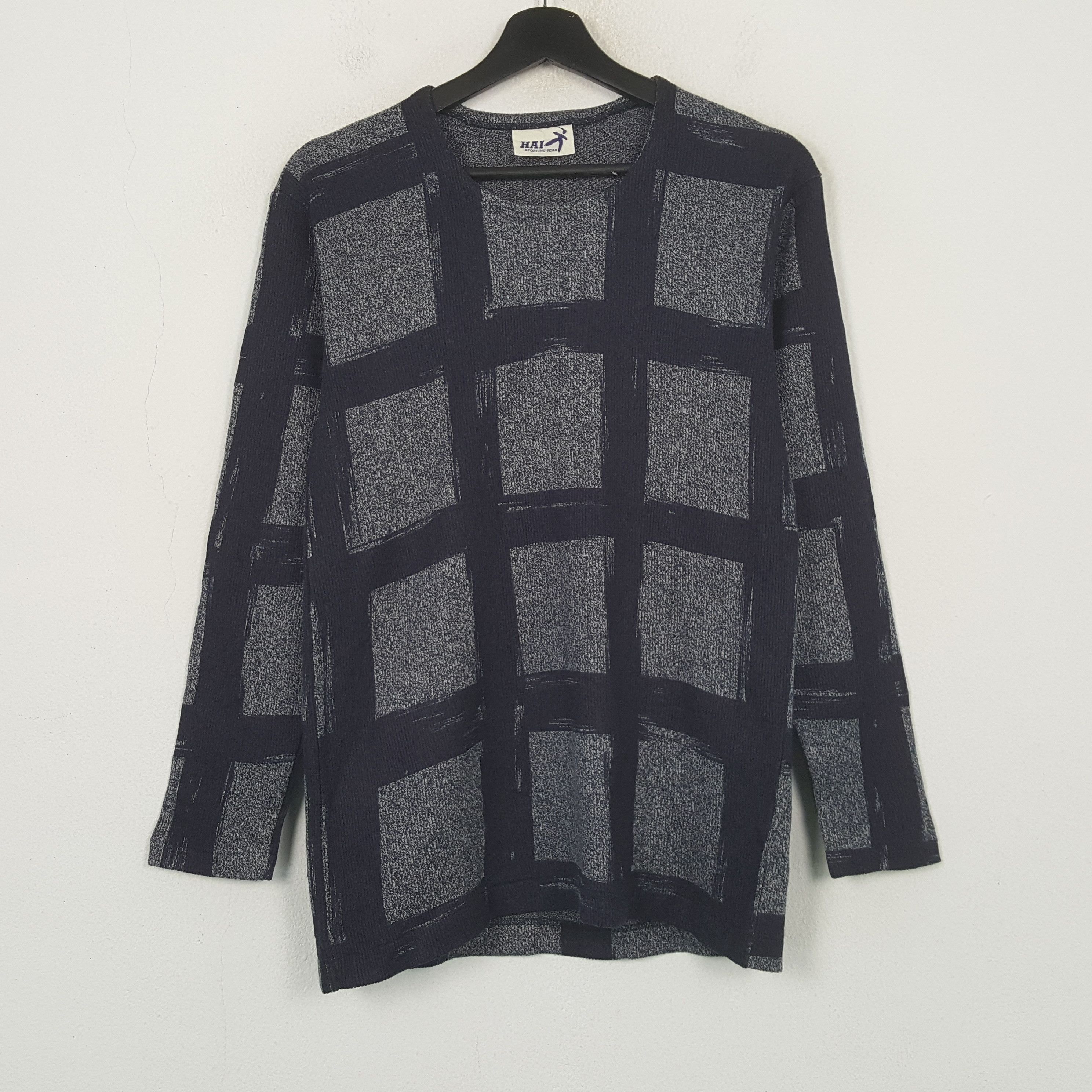Hai Sporting Gear Hai Sporting Gear by Issey Miyake Designer Tshirt C294N54 Size S / US 4 / IT 40 - 1 Thumbnail