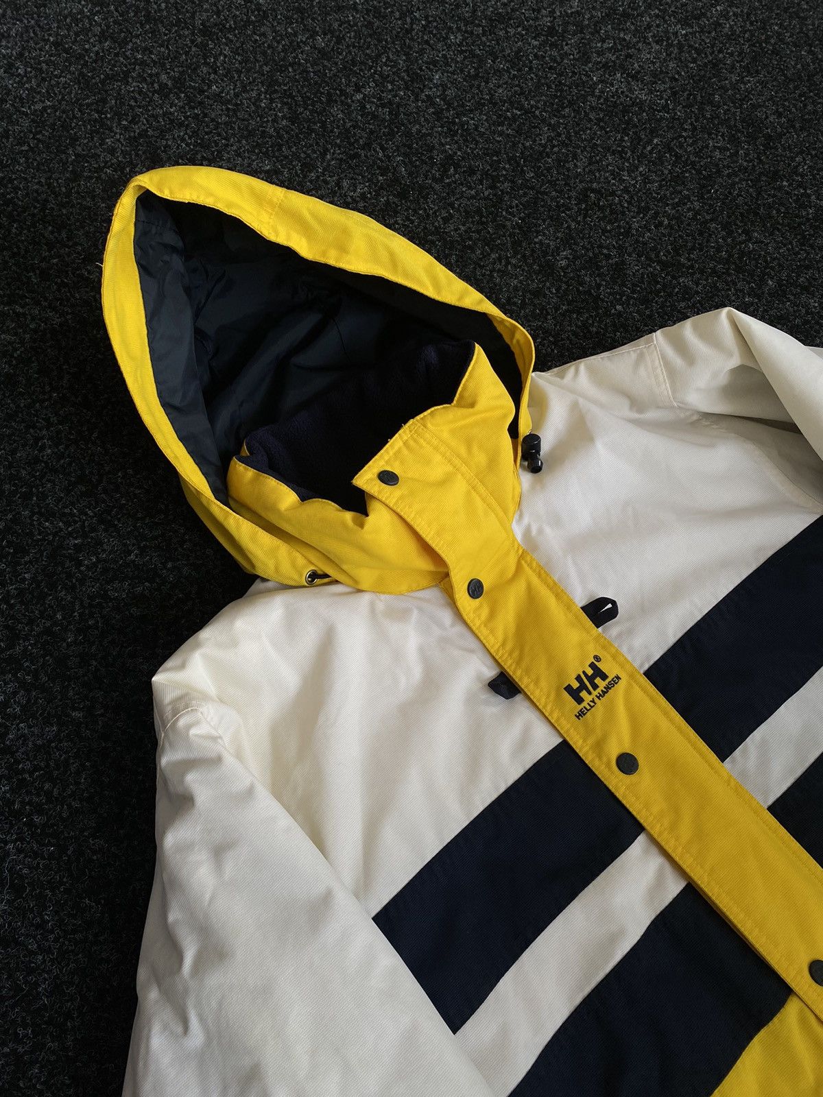Crazy Outdoor Helly Hansen Vintage Gorpcore Winter Jacket