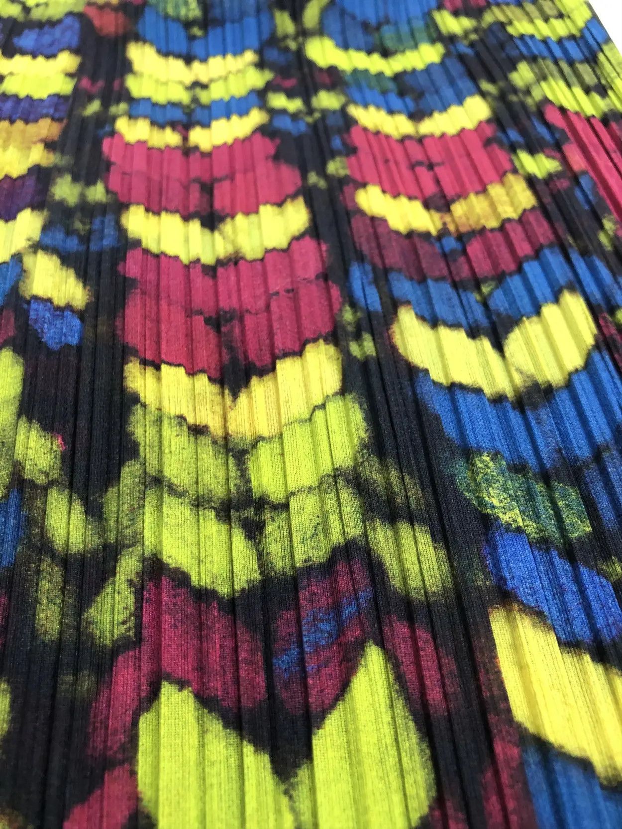 Pleats Please Issey Miyake RARE🔥AW 2001 PLEATED YARN KNIT PRINT PANT Size 25" / US 0 / IT 36 - 12 Thumbnail