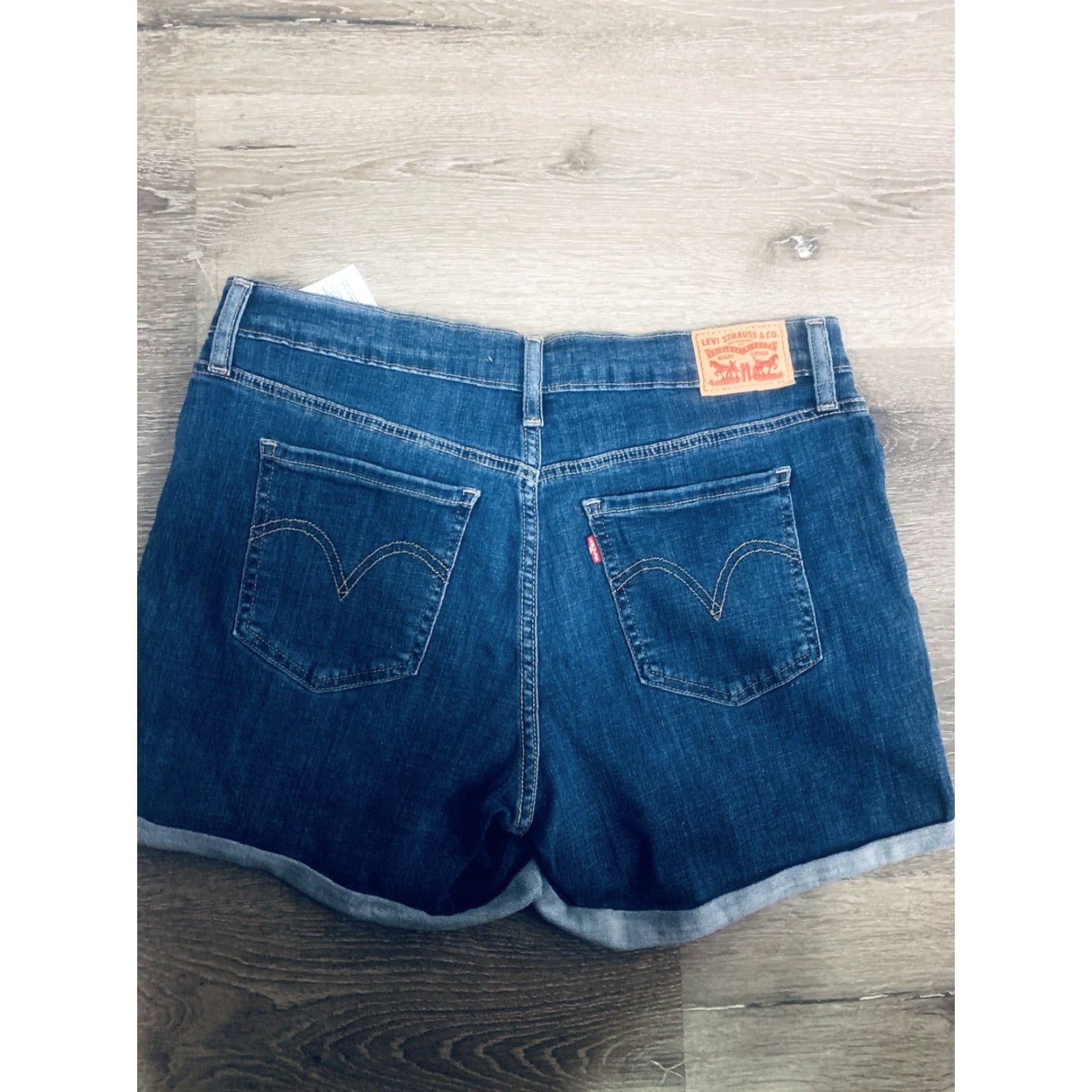 Levi's Levi's Shorts Women Blue 31 Mid-Length Cut-Off Size 24" / US 00 / IT 34 - 4 Thumbnail