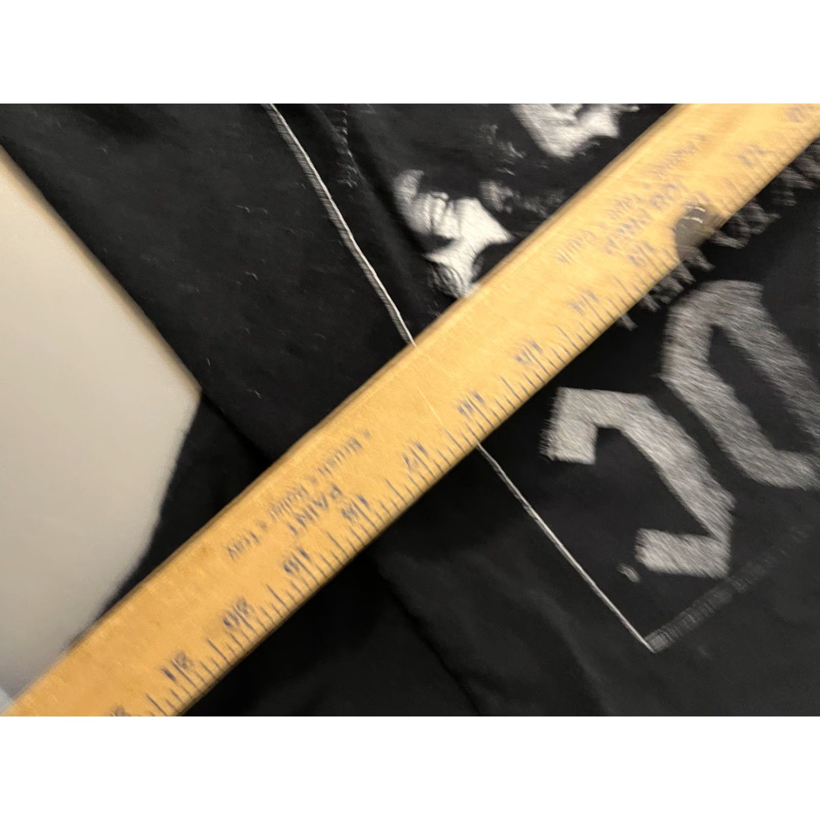 Vintage ACDC Back In Black T-Shirt Mens Graphic Band Short Sleeve Black Large Size L Shirt Size US L / EU 52-54 / 3 - 5 Thumbnail