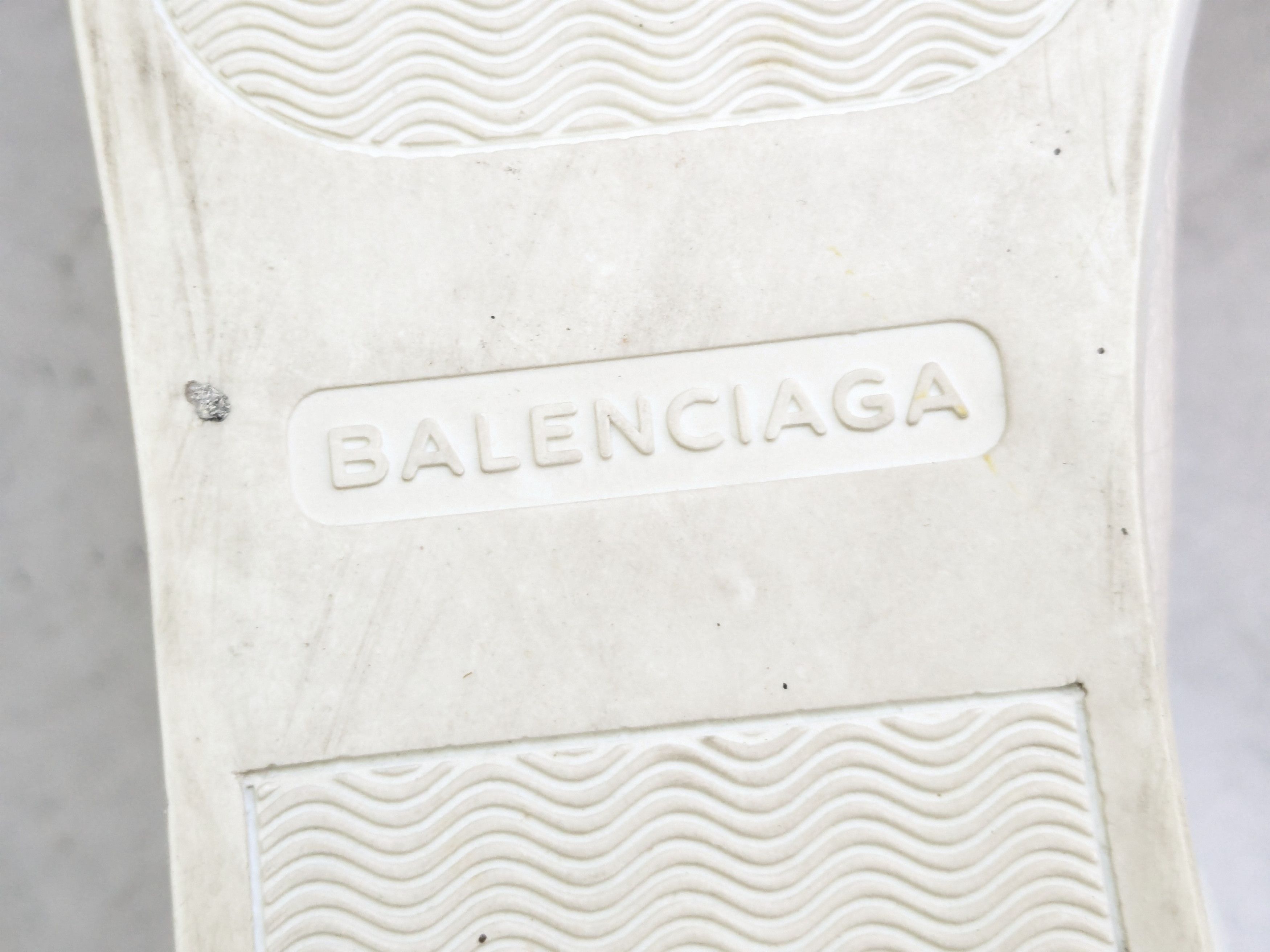 Balenciaga Balenciaga Arena Sneakers White High Tops Leather Size US 13 / EU 46 - 16 Thumbnail