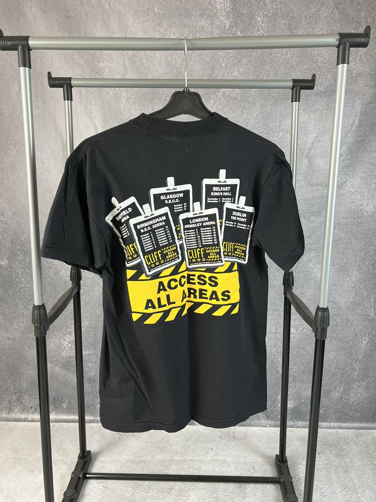 Band Tees Vintage Cliff tour 1992 T-shirt Size US M / EU 48-50 / 2 - 2 Thumbnail