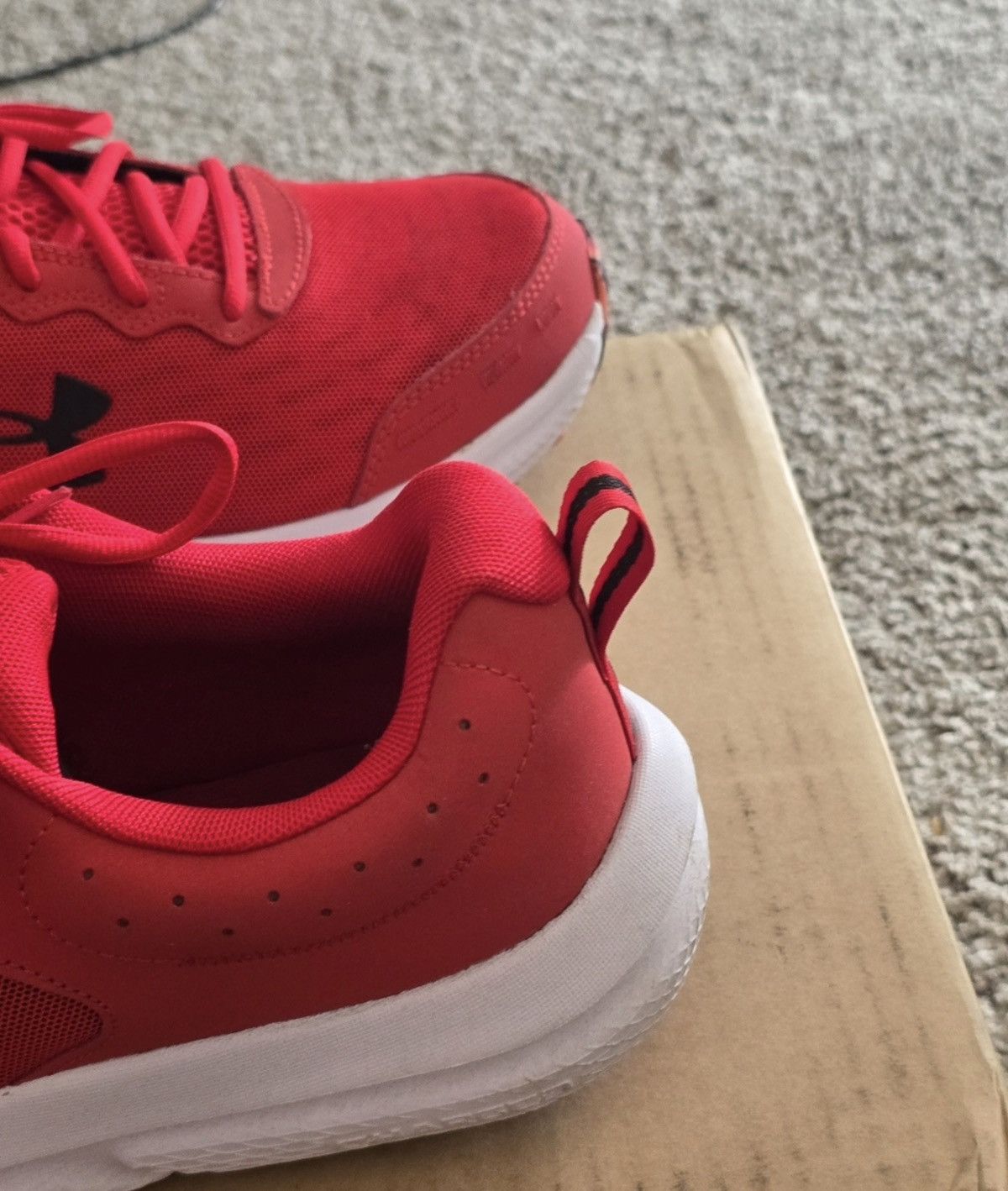 Under Armour Under Armour Charged Assert 10 Red/Black Shoes Size 13 Size US 13 / EU 46 - 5 Thumbnail