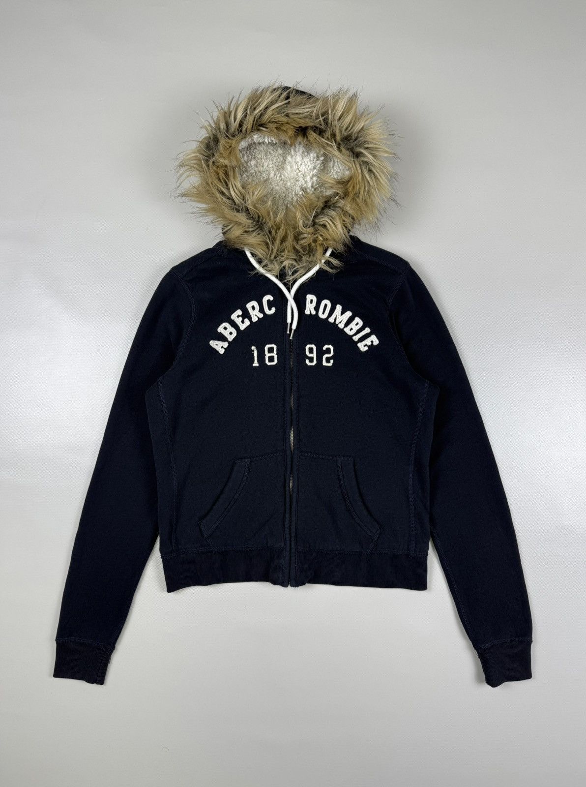 Abercrombie & Fitch Abercrombie & Fitch Logo Y2K Fur Zip Hoodie