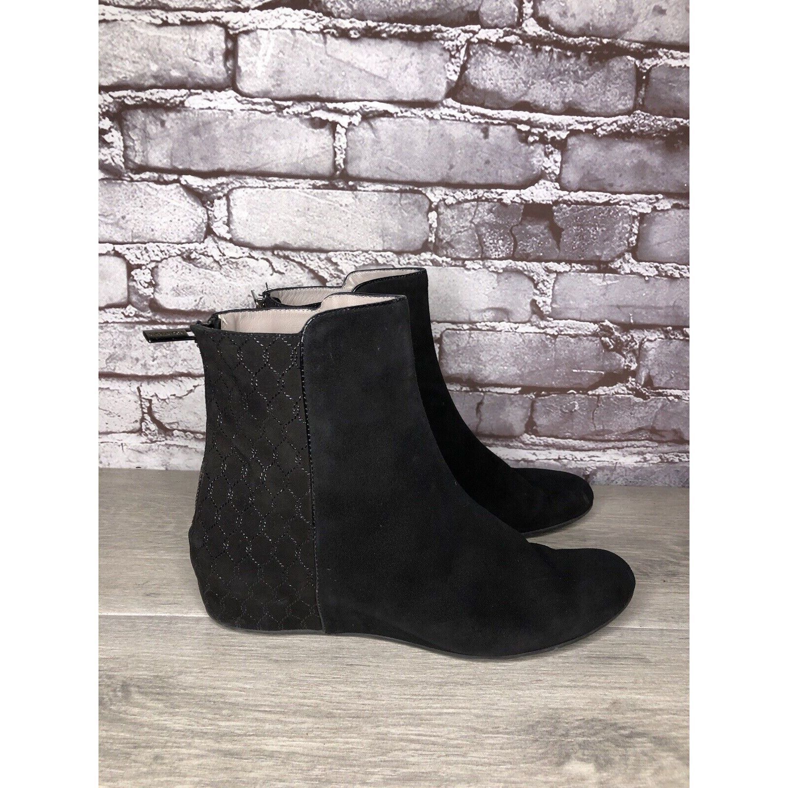 Aquatalia Aquatalia Black Suede Leather Wedge Back Zipper Booties Wome Size US 8 / IT 38 - 12 Thumbnail