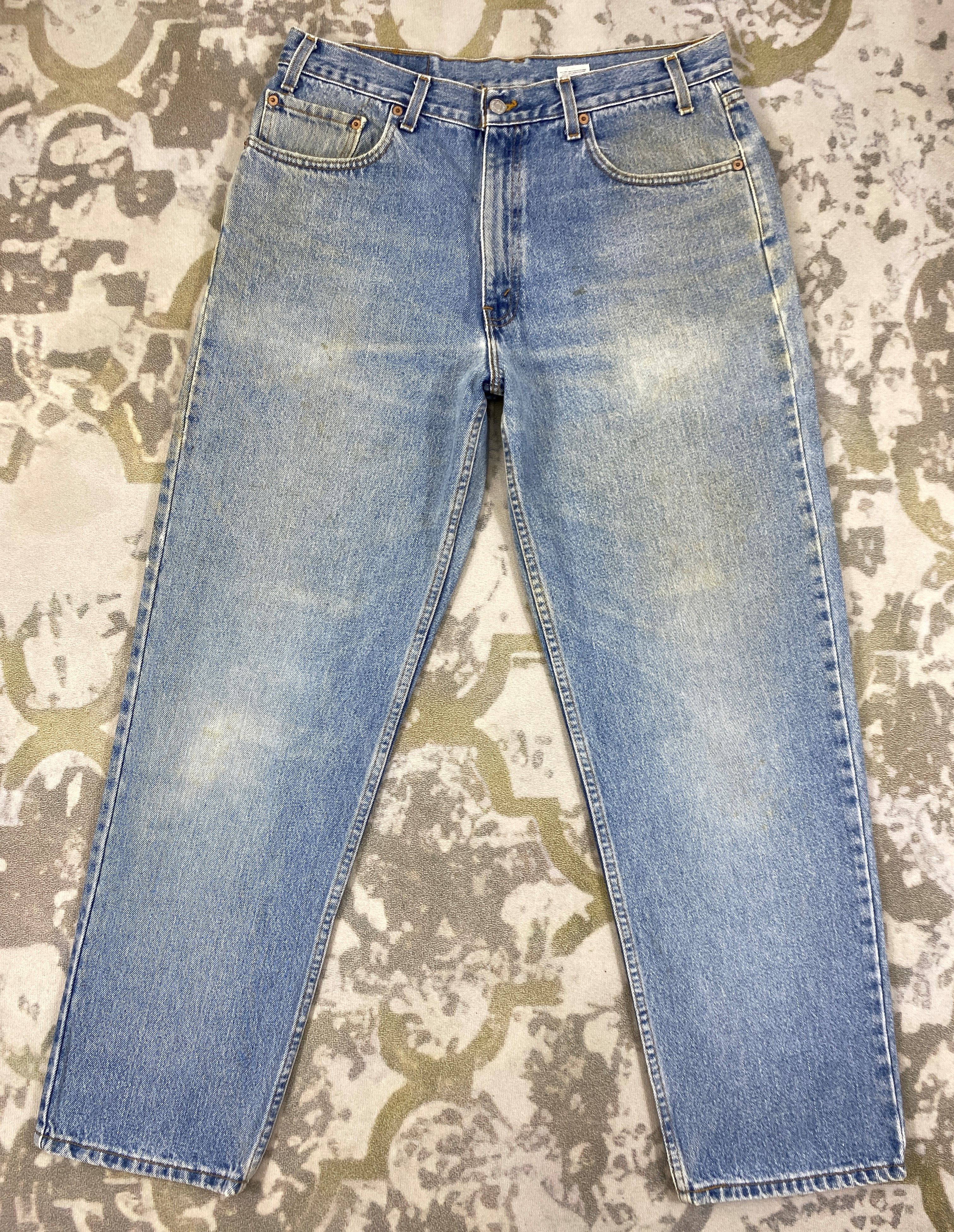 Levi's 90's Mid Blue Vintage Levi's 550 USA 34x30 Denim -JN1915 Size US 34 / EU 50 - 1 Thumbnail