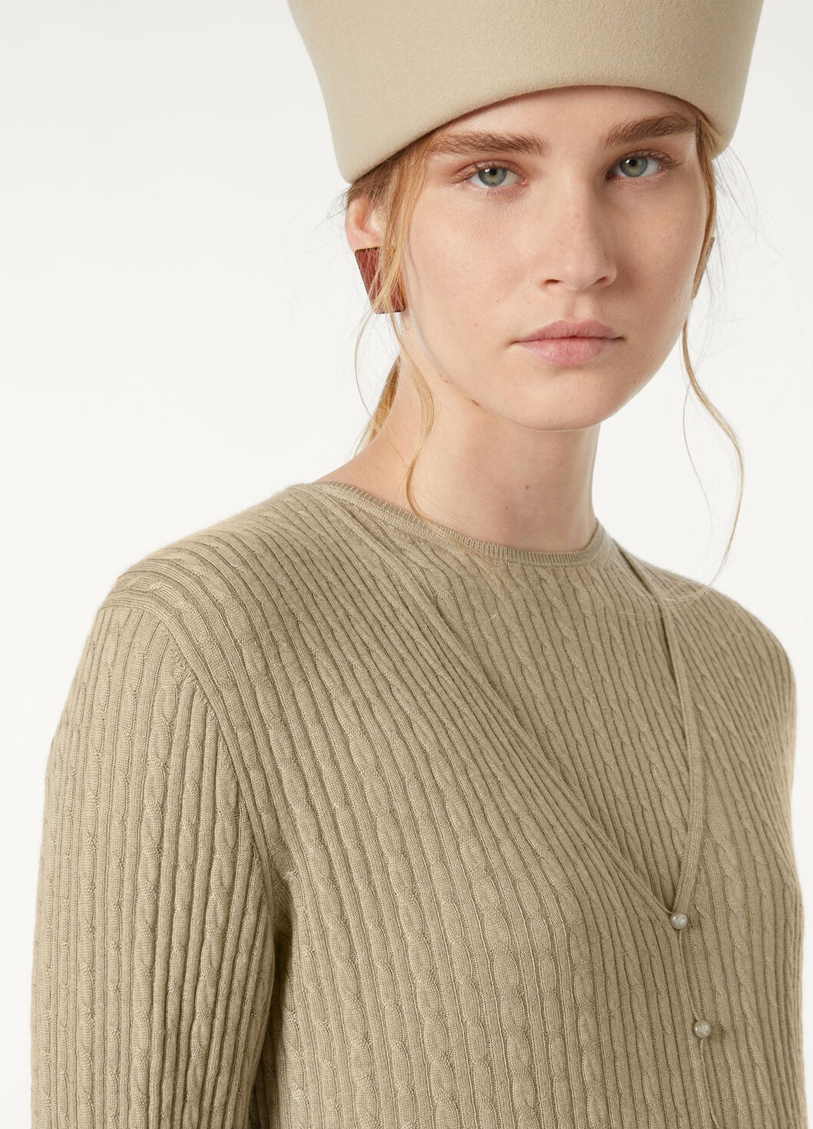 Loro Piana o1srvl11e0526 FAO2876 Rimella Cardigan in Beige Size S / US 4 / IT 40 - 3 Thumbnail