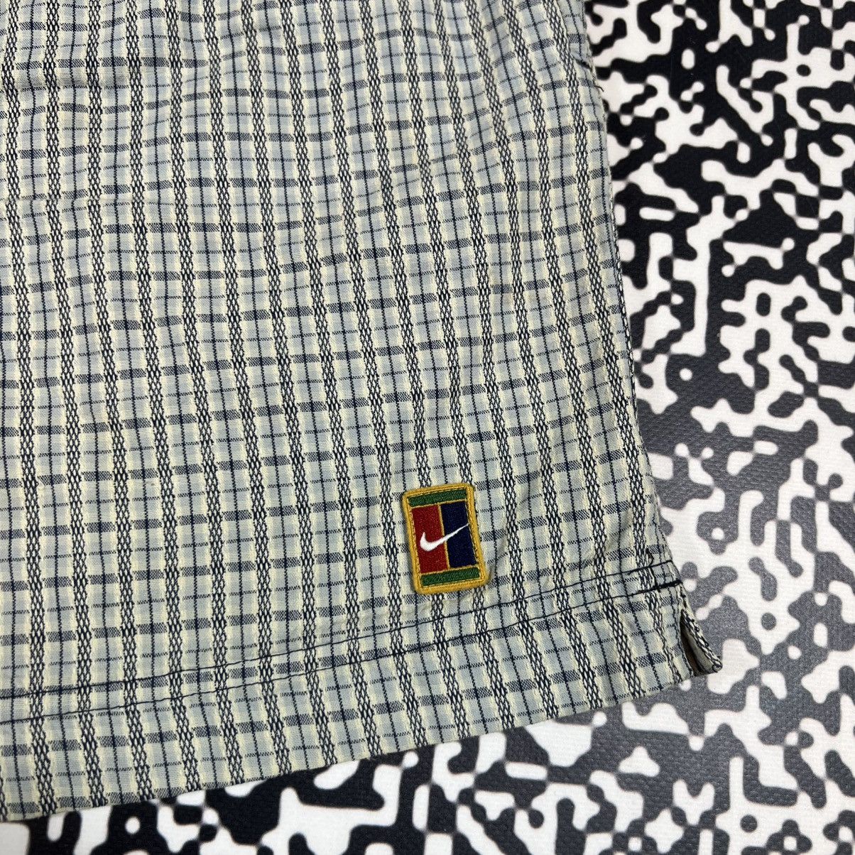 Nike Vintage 90s Nike Challenger Court Retro Checked Shorts Rare Size US 32 / EU 48 - 3 Thumbnail