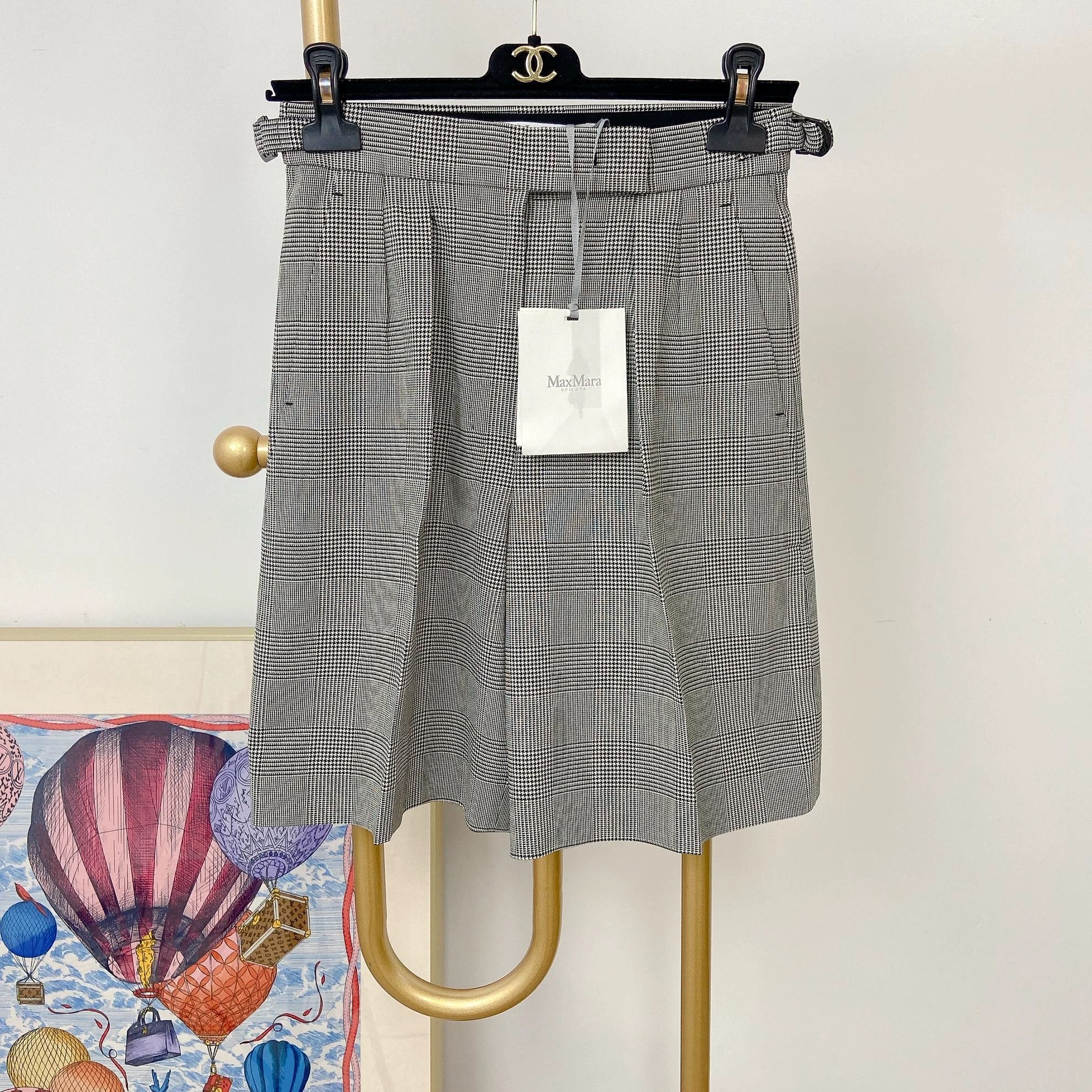 Max Mara Maxmara Gray Check Shorts F36 Size 25" / US 0 / IT 36 - 1 Thumbnail