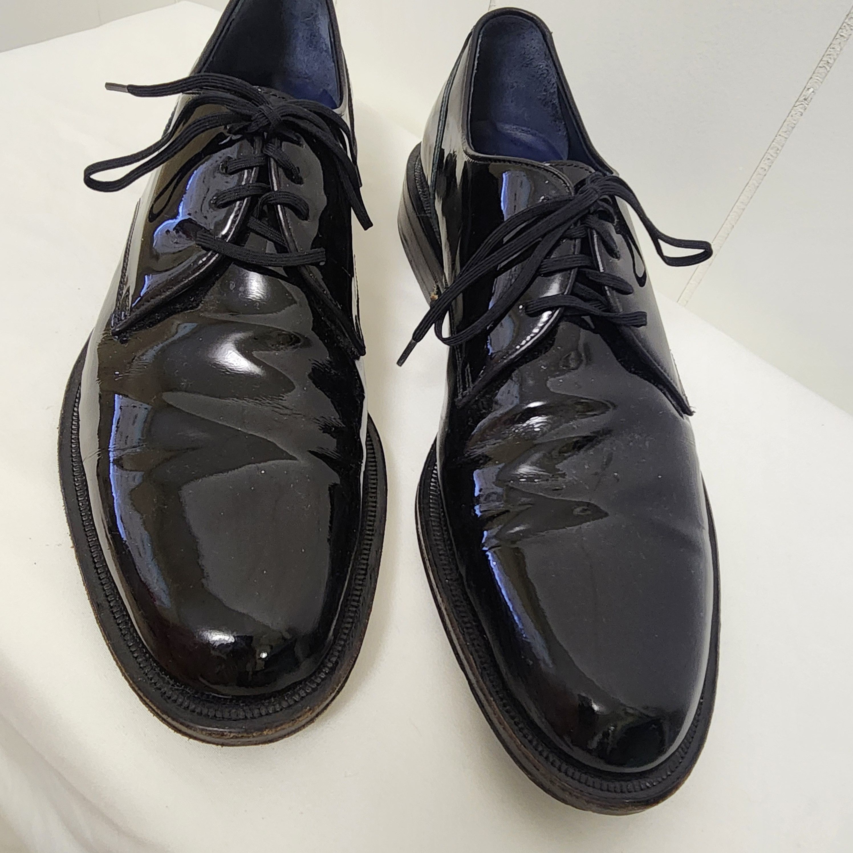 Salvatore Ferragamo Ferragamo men's shoes 8 black patent formal oxford Size US 8 / EU 41 - 4 Thumbnail