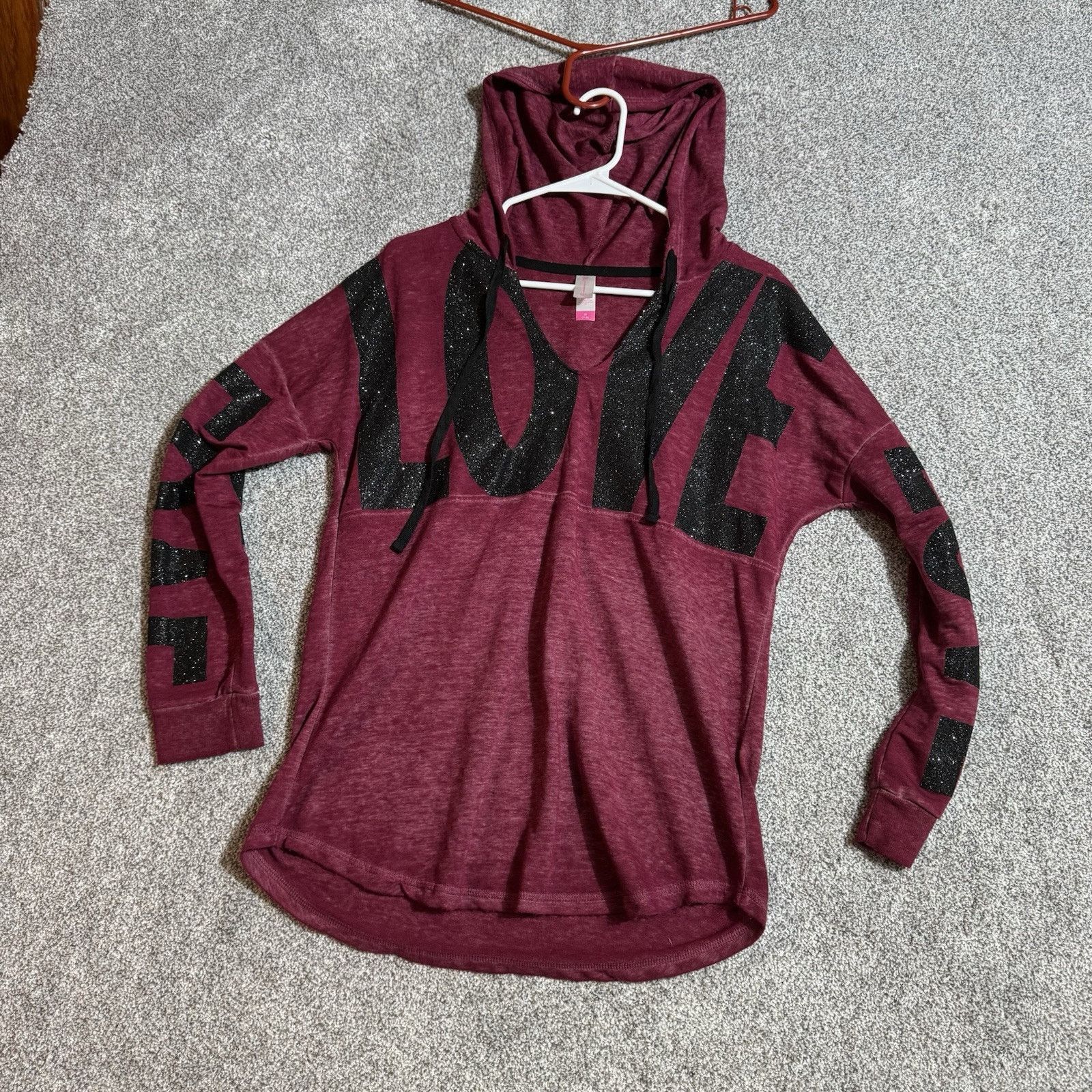 Other No Boundaries Hoodie Womens M Sparkly Shirttail Sweatshirt Size M / US 6-8 / IT 42-44 - 1 Thumbnail