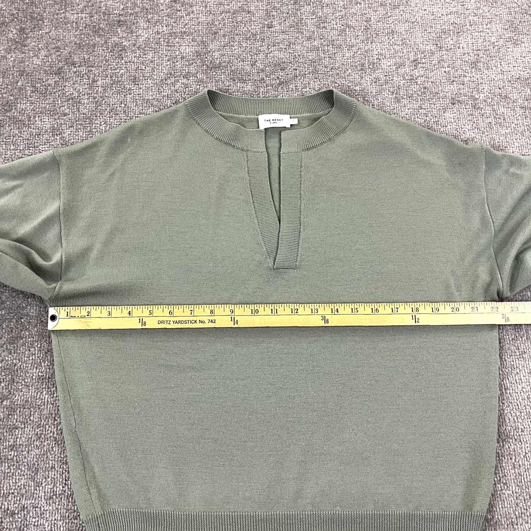 Vintage The Reset Women Medium Green Wool R Label Shirt Pullover Split Neck V-Neck Size M / US 6-8 / IT 42-44 - 5 Thumbnail