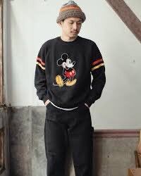 image of Disney x Mickey Mouse Vintage 80's Iconic Mickey Mouse Sweatshirt in Black, Men's (Size XL)