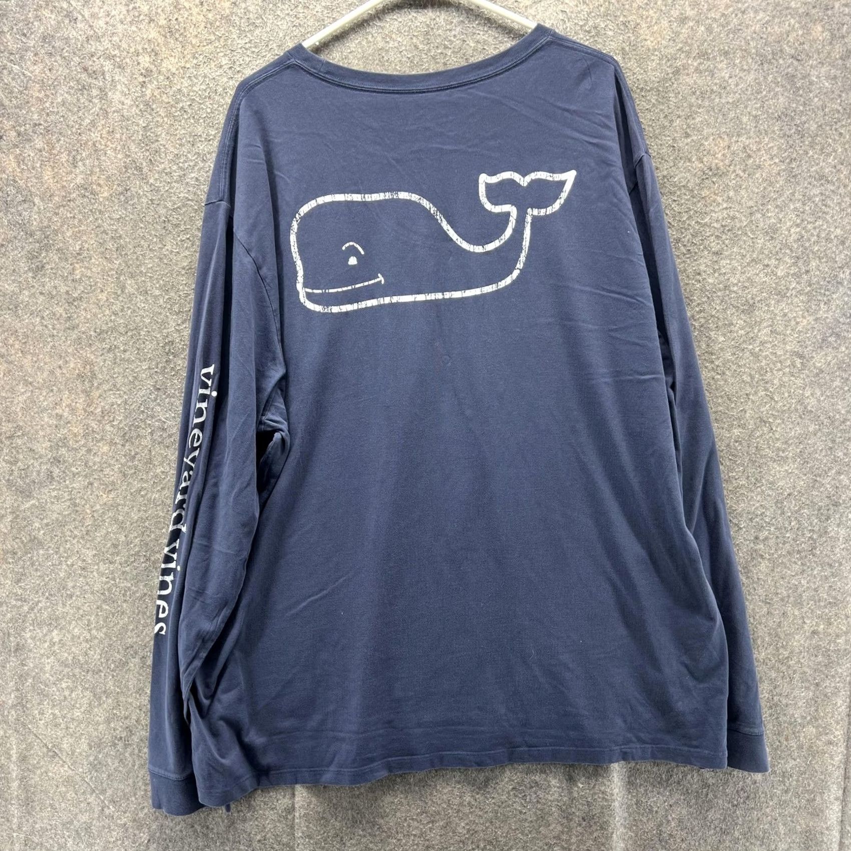 Vineyard Vines VINEYARD VINES Shirt Mens 2XL Blue Long Sleeve Pocket Whale Graphic Tee Size US XXL / EU 58 / 5 - 2 Thumbnail