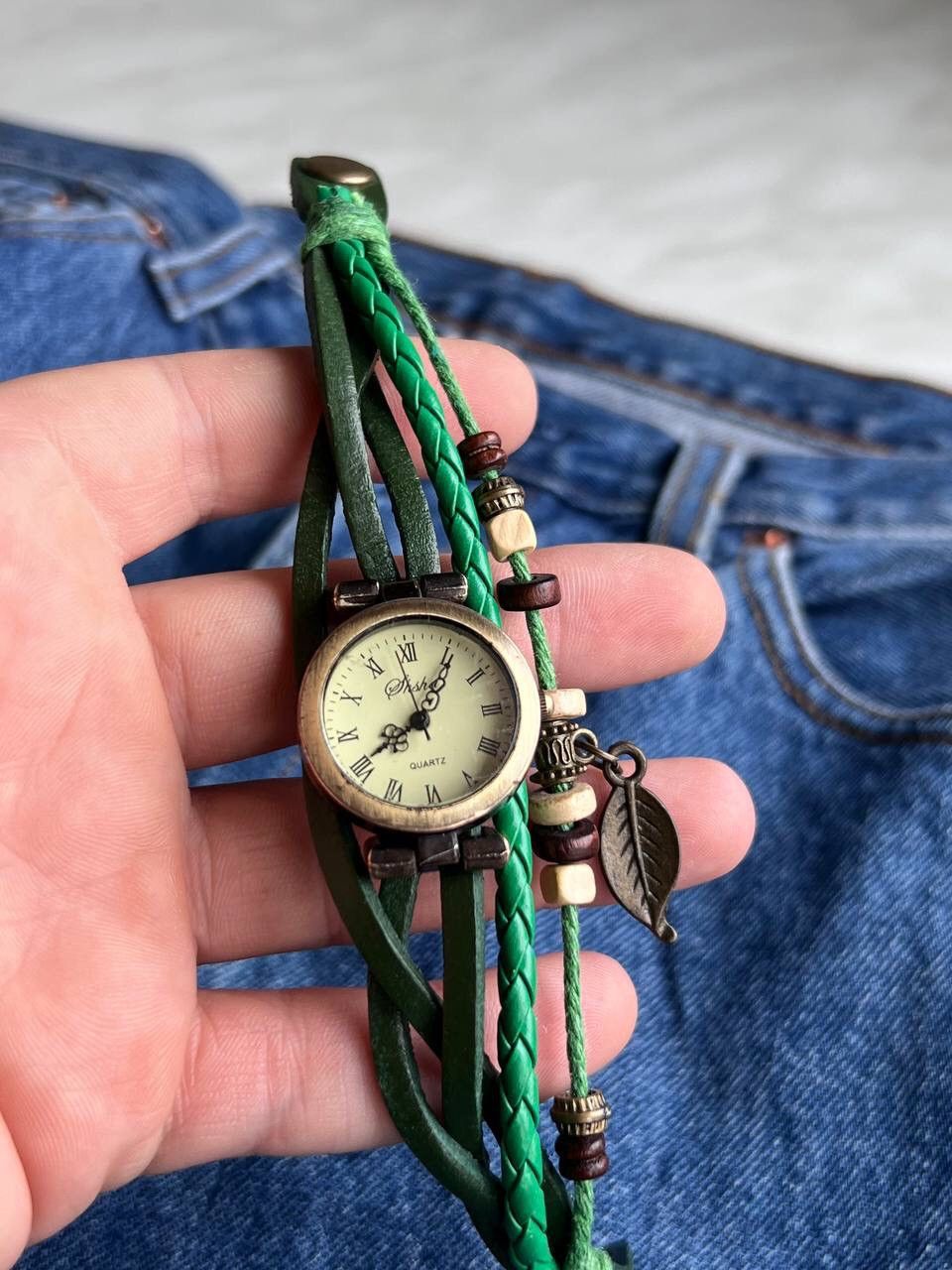 Japanese Brand × Vintage Vintage Japanese style futuristic Watch Green Amulet Leaf 🍃 Size ONE SIZE - 5 Thumbnail