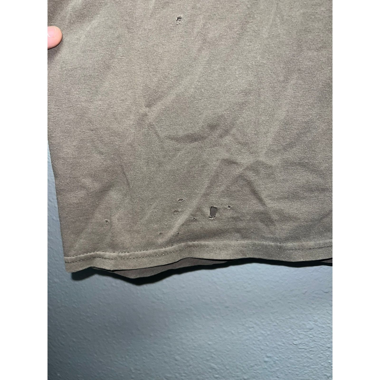 Gildan Vintage Buck Wear Shirt Hunting Animals Hunt Tee Large WORN Size US L / EU 52-54 / 3 - 5 Thumbnail