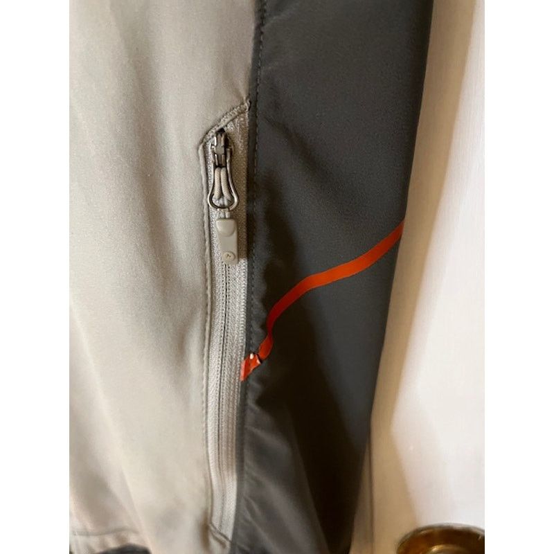Marmot Marmot Silver with Red Piping Baselayer Pullover, Sz Small Size US S / EU 44-46 / 1 - 4 Thumbnail