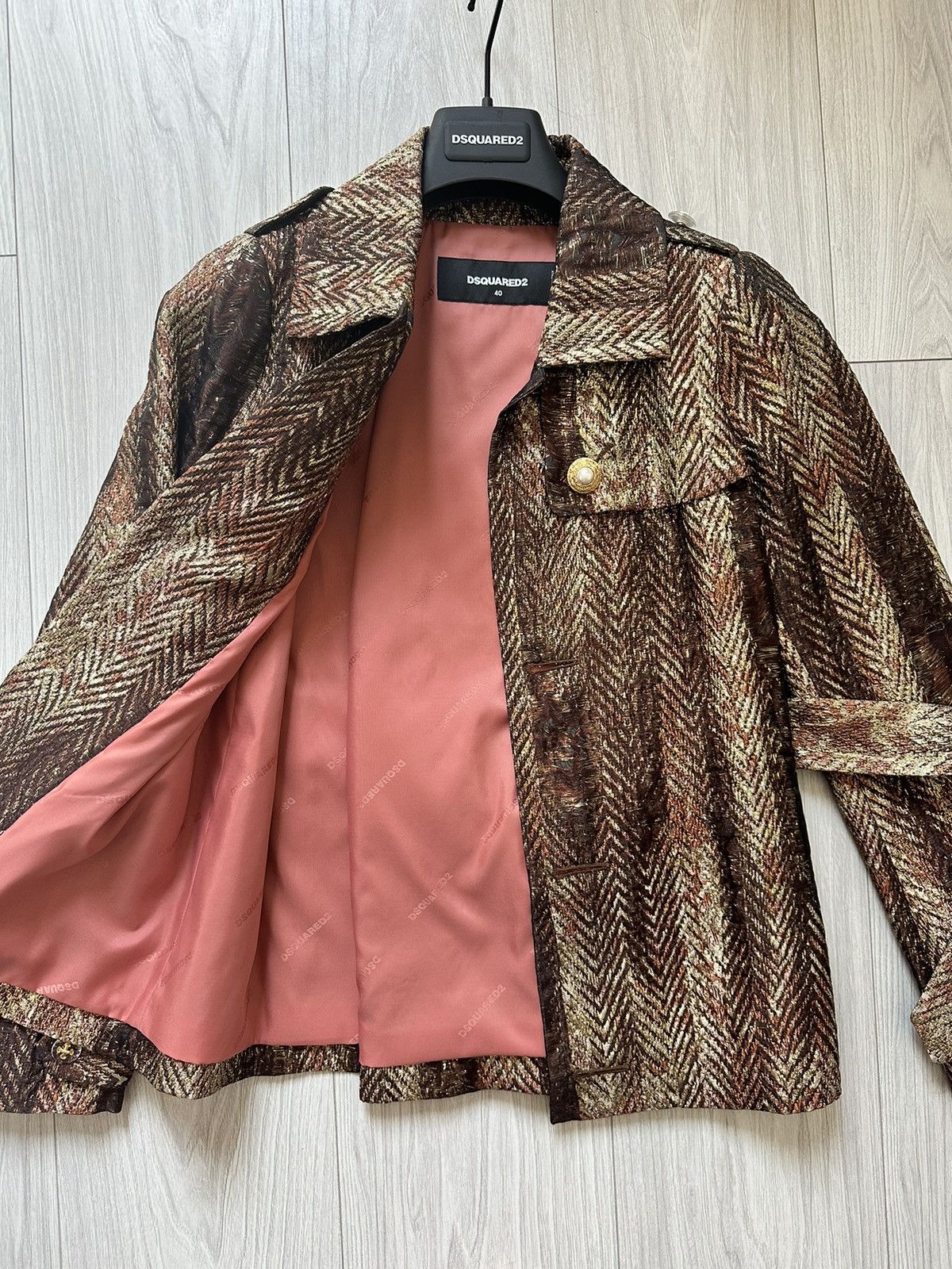 Designer × Dsquared2 Dsquared2 Women's Silk Goldish Belted Light Button Up Jacket Size S / US 4 / IT 40 - 7 Thumbnail