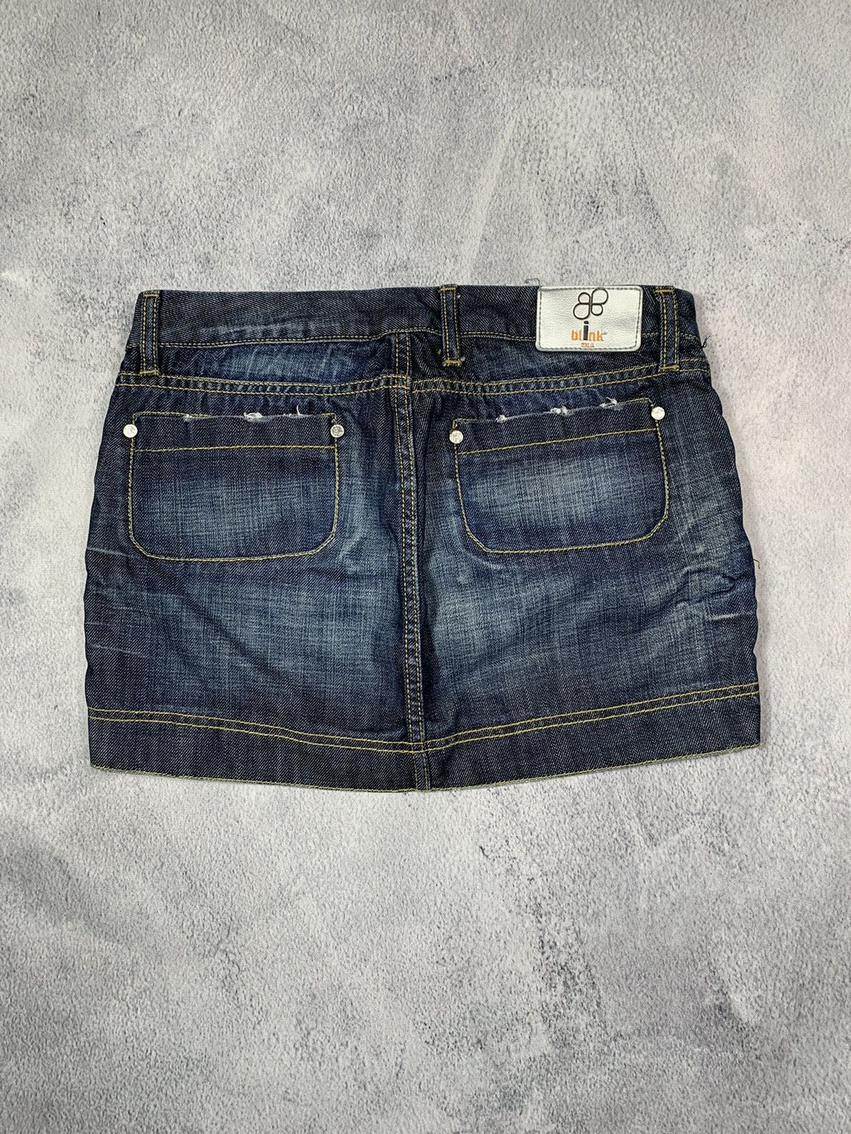 Japanese Brand × Vintage Vintage Y2K denim mini skirt streetwear style size 30 Size 30" / US 8 / IT 44 - 6 Thumbnail