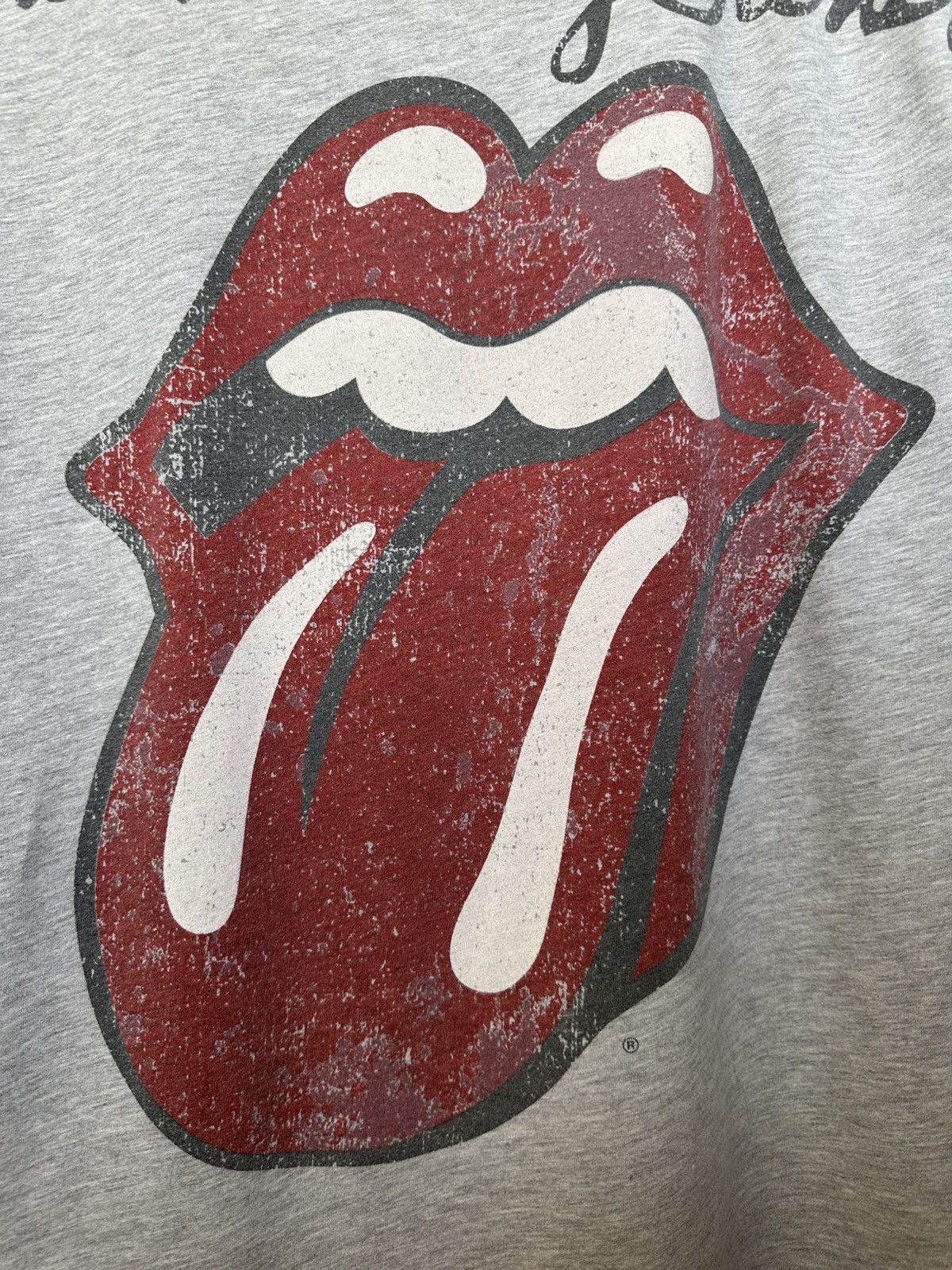 The Rolling Stones × Vintage The Rolling Stones 2013 Vintage T-Shirt Big Logo Relaxed Size S / US 4 / IT 40 - 8 Thumbnail