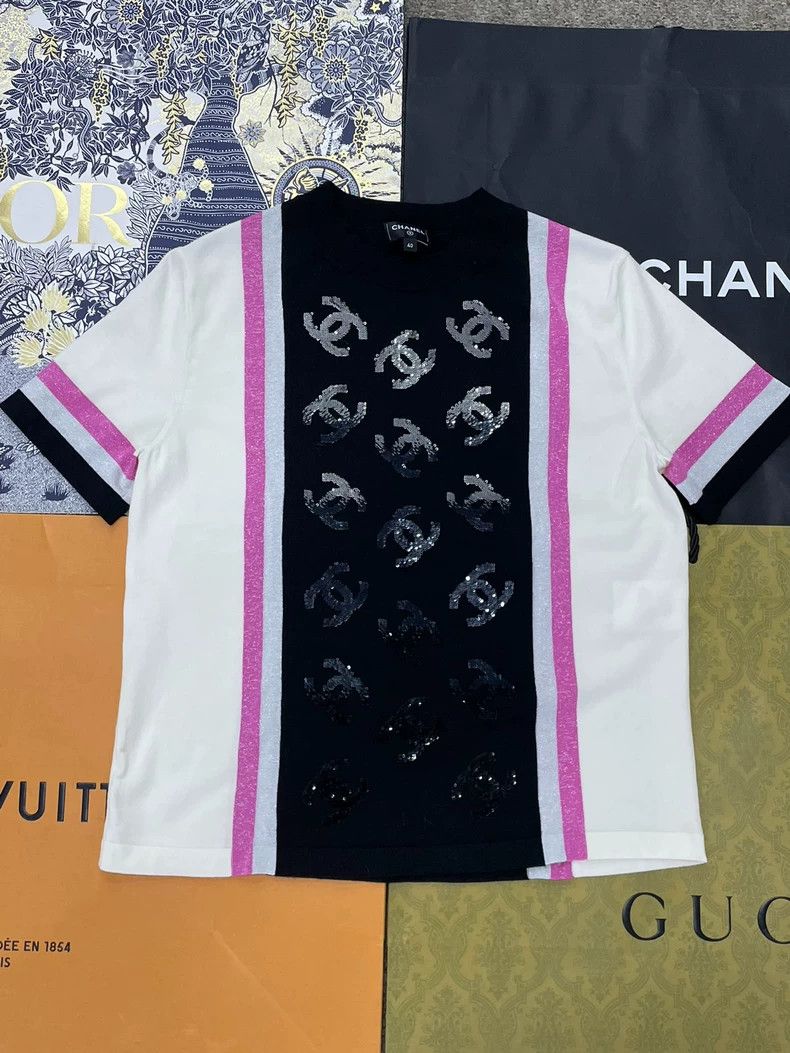 Chanel Chanel Sequin Logo Short Sleeve Top - dmc Size US M / EU 48-50 / 2 - 1 Thumbnail
