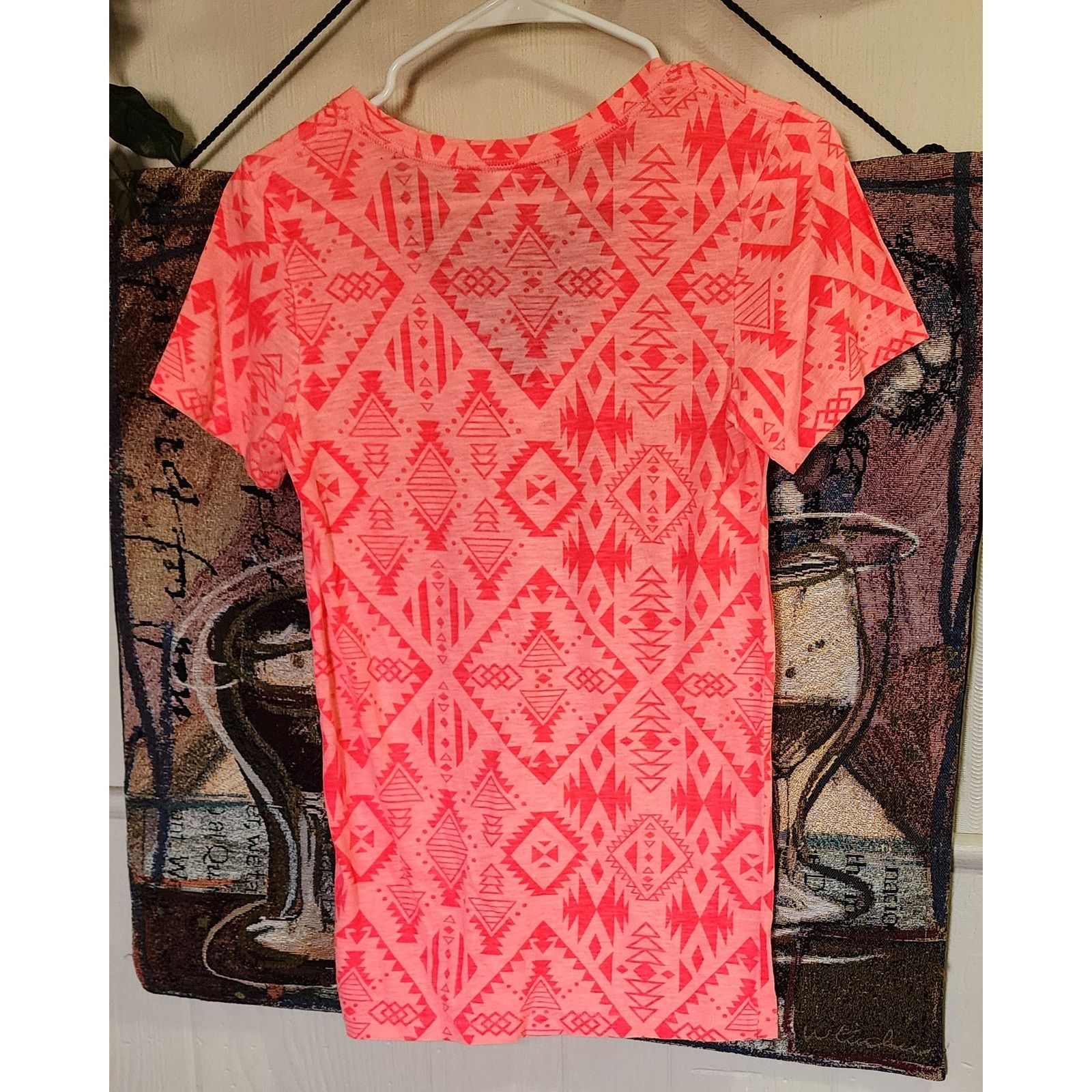 Victoria's Secret Victoria’s Secret PINK V-Neck Neon Orange sleep shirt Sm P Size S / US 4 / IT 40 - 2 Thumbnail