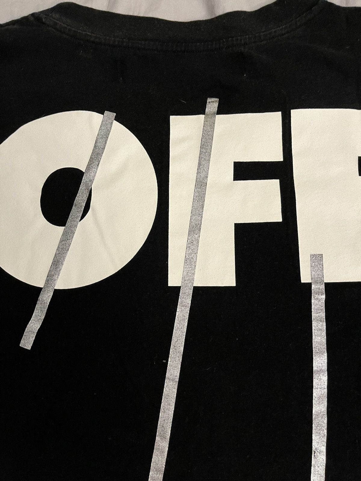 Off-White Off White Cut Off Tee Black Size US XL / EU 56 / 4 - 8 Thumbnail