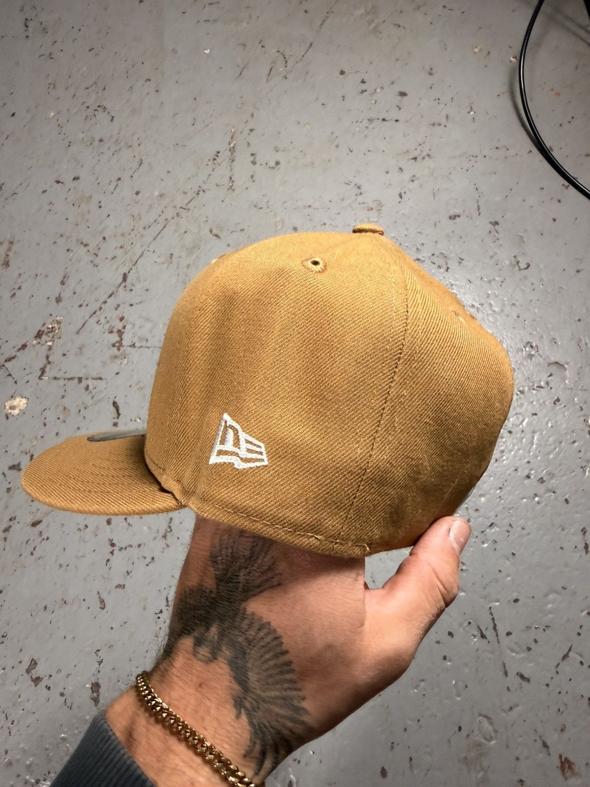 New Era Tan White Sox Fitted Hat 6 7/8 Size ONE SIZE - 6 Thumbnail