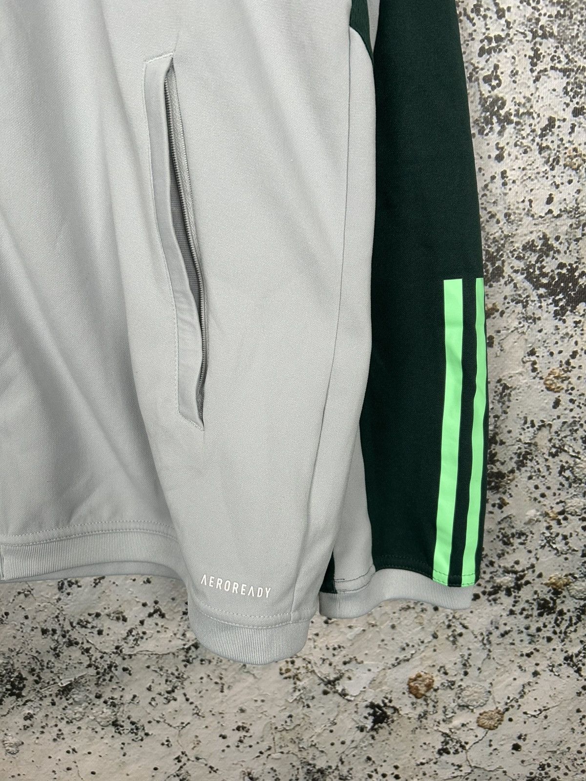 Adidas Adidas Celtic Glasgow Soccer Training Jersey Football Size US L / EU 52-54 / 3 - 5 Thumbnail