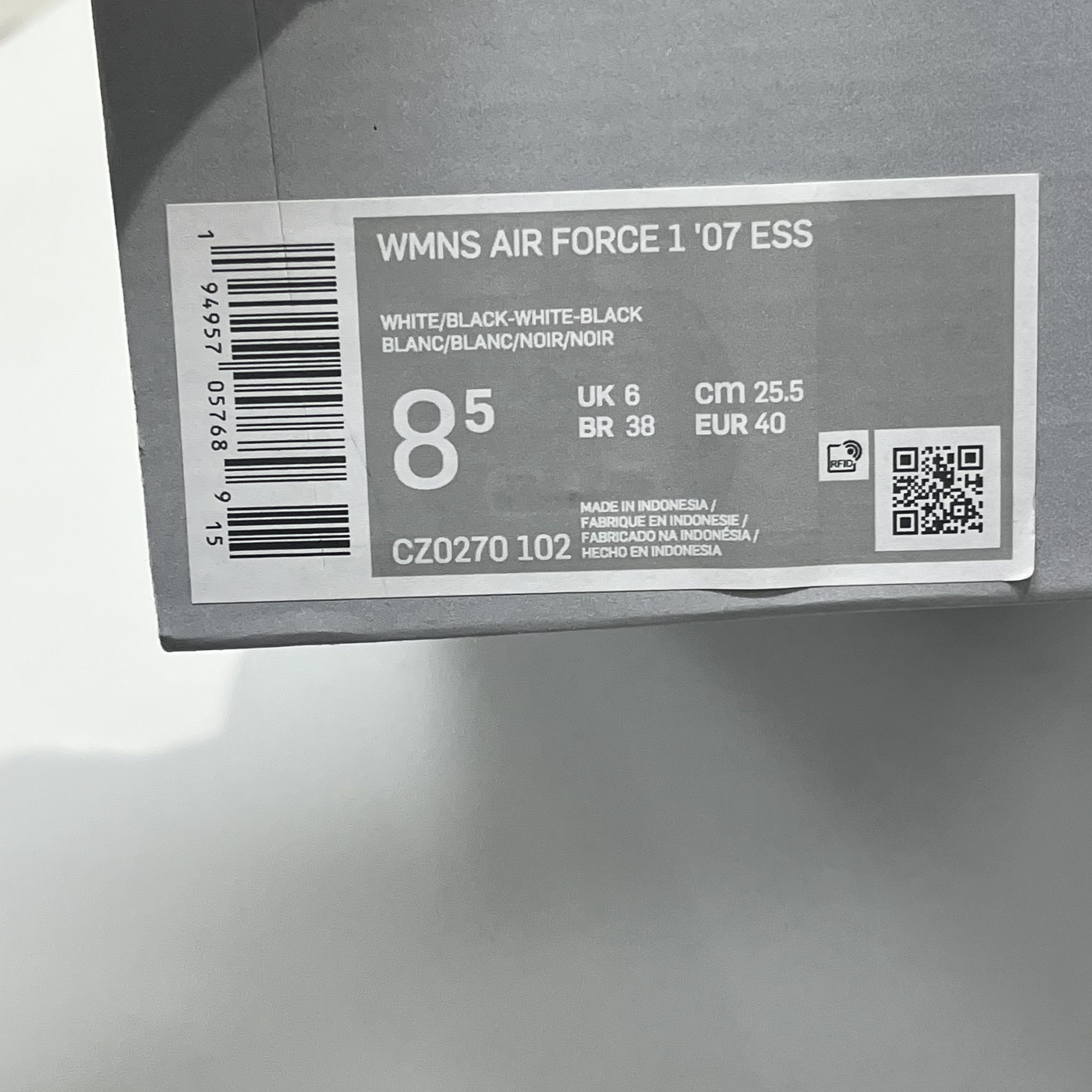 Nike Nike Air Force 1 Low Essential Gold Mini Soosh (W) Size US 8.5 / IT 38.5 - 7 Thumbnail