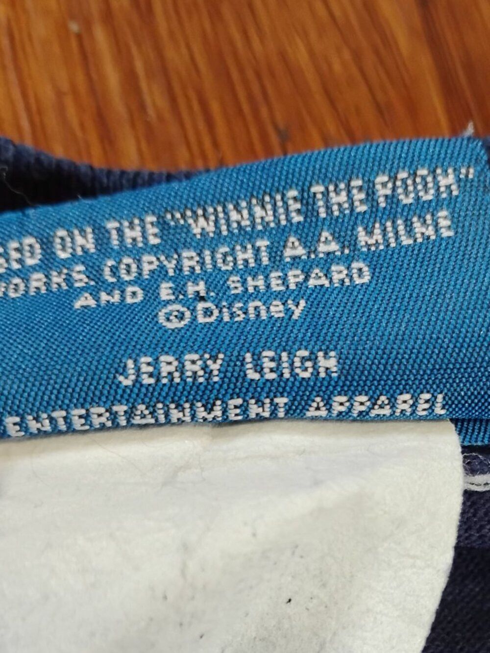 Disney Vintage 90s Disney Winnie The Pooh Reverse Tie Dye T-Shirt Size US XL / EU 56 / 4 - 4 Thumbnail